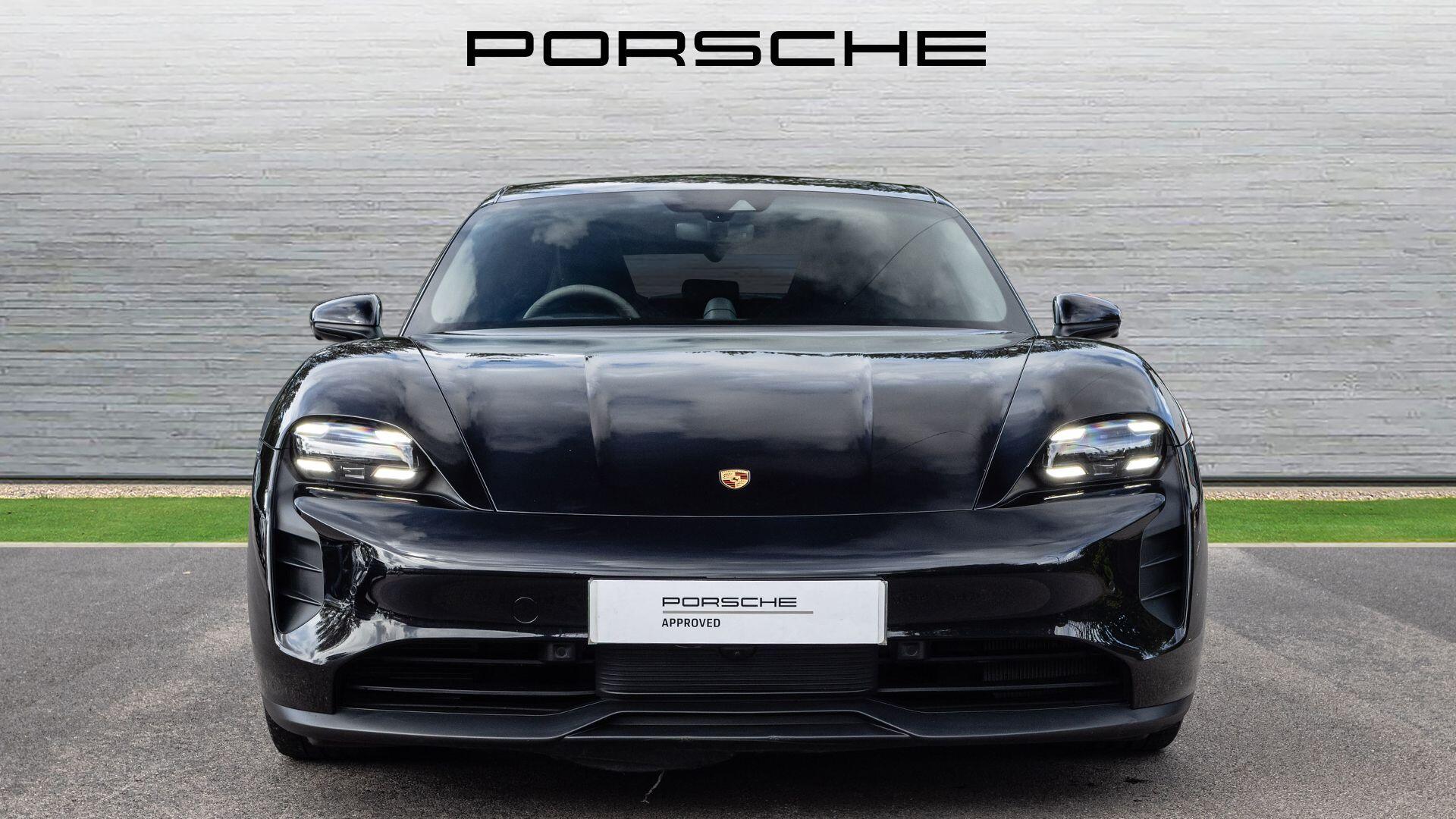 Porsche Taycan view 37