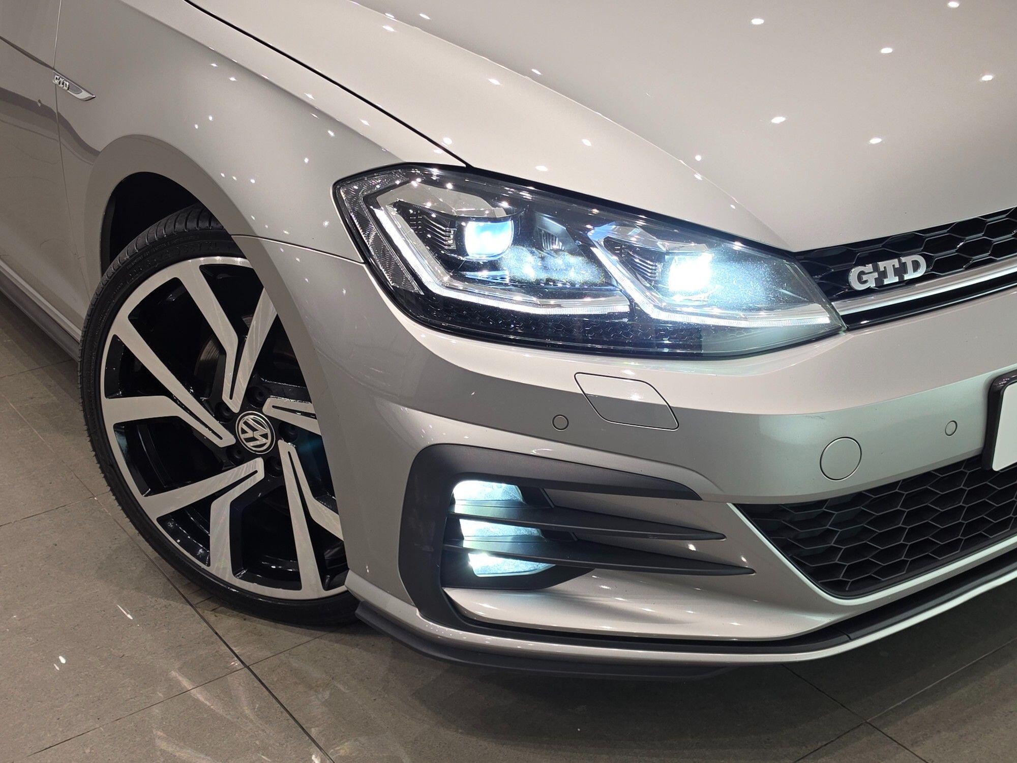 Volkswagen Golf view 36