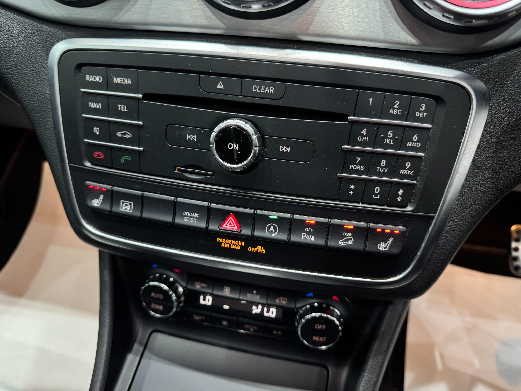 Mercedes-Benz GLA view 43
