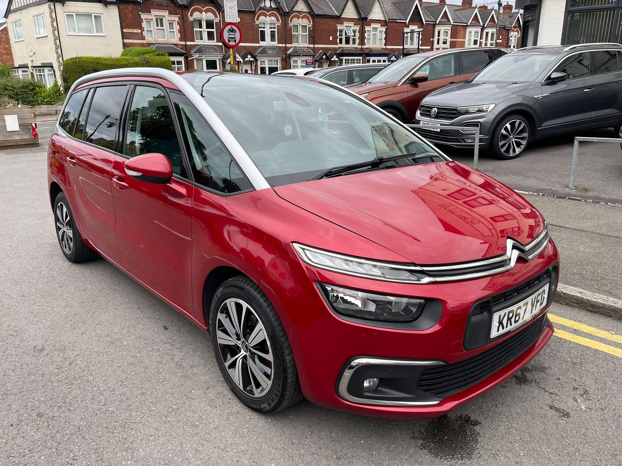 Citroen Grand C4 Picasso view 4