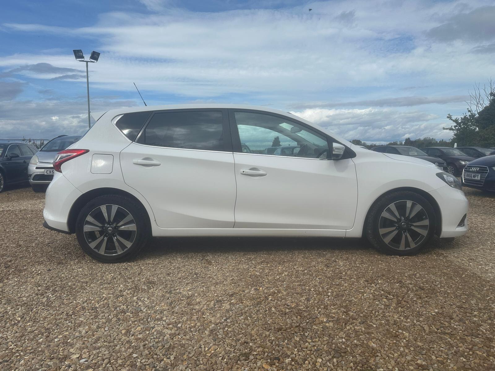 Nissan Pulsar view 5