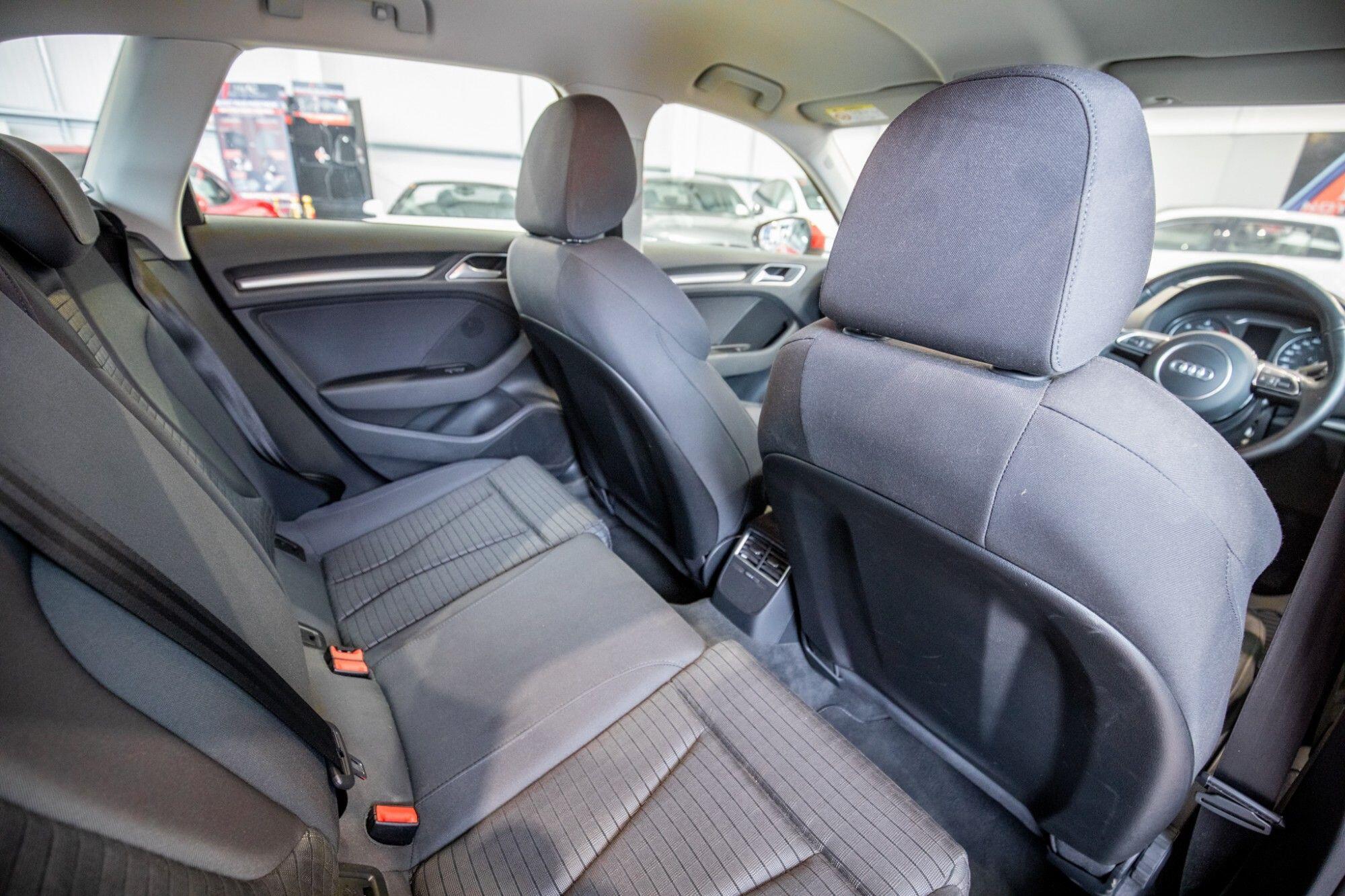 Audi A3 view 17