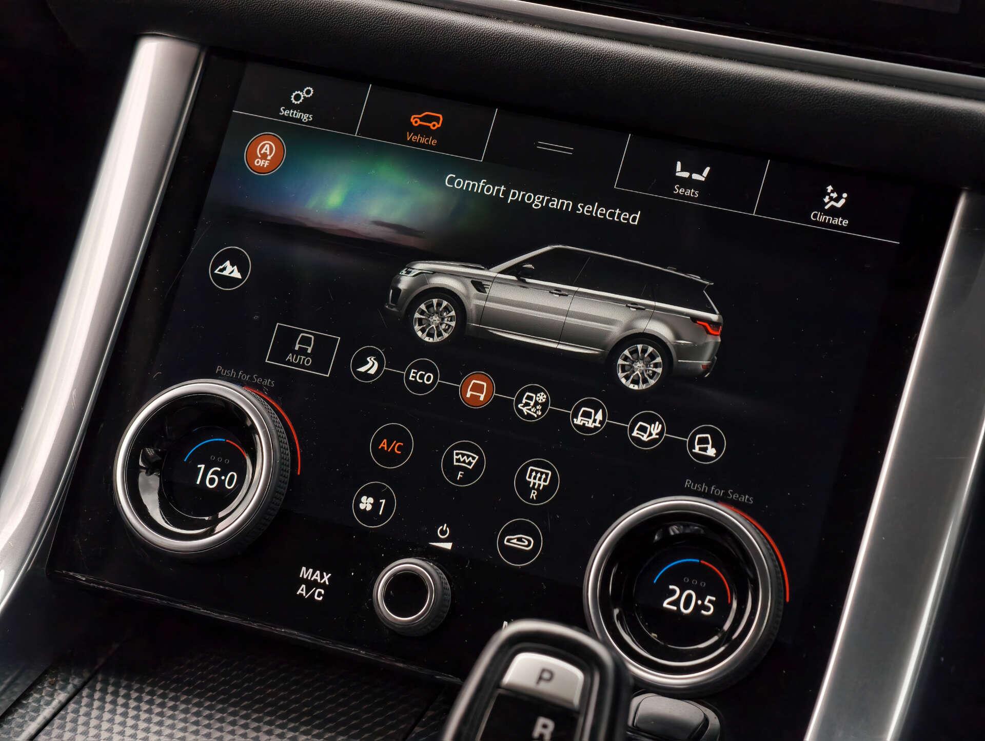 Land Rover Range Rover Sport view 32