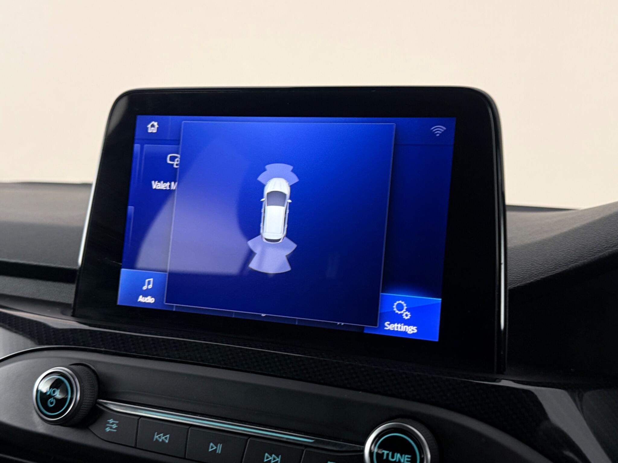 Ford Focus view 31