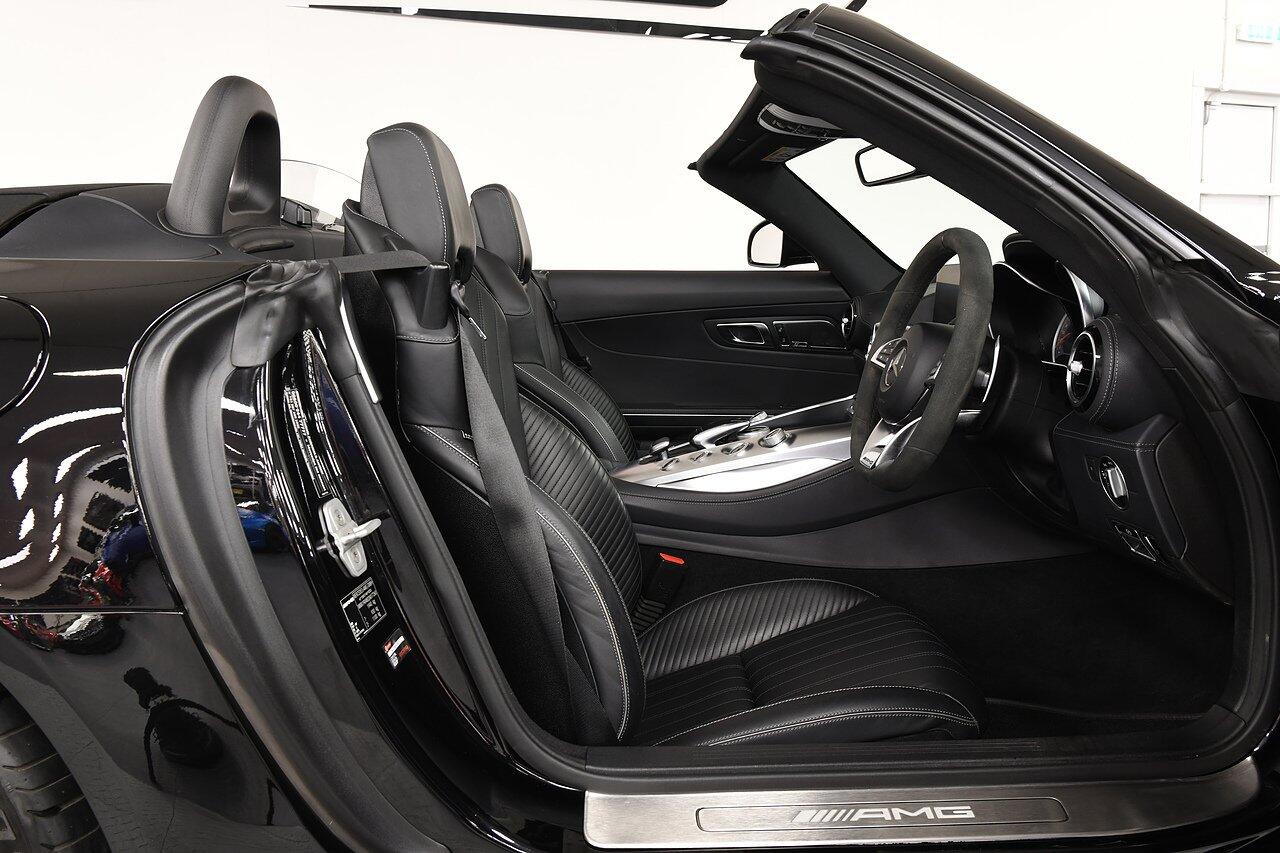 Mercedes-Benz AMG GT view 6