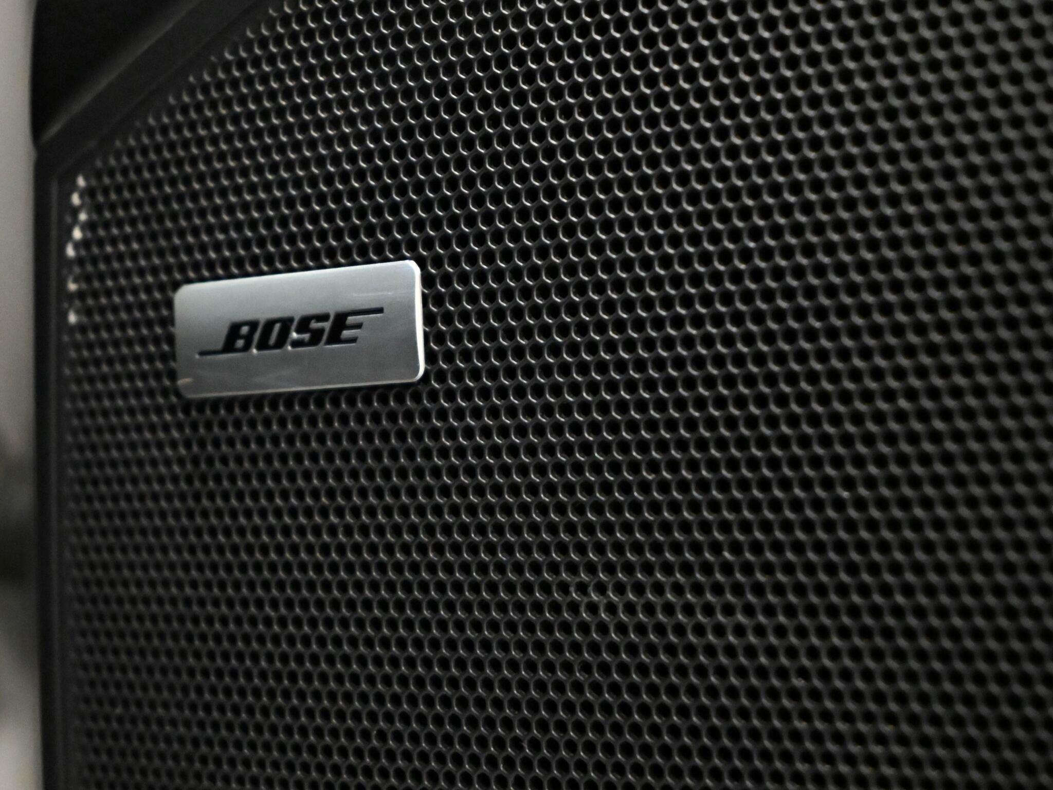 Porsche Cayenne view 24