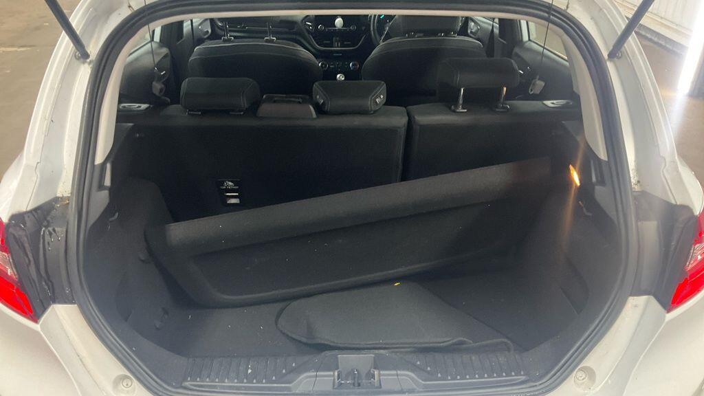 Ford Fiesta view 16