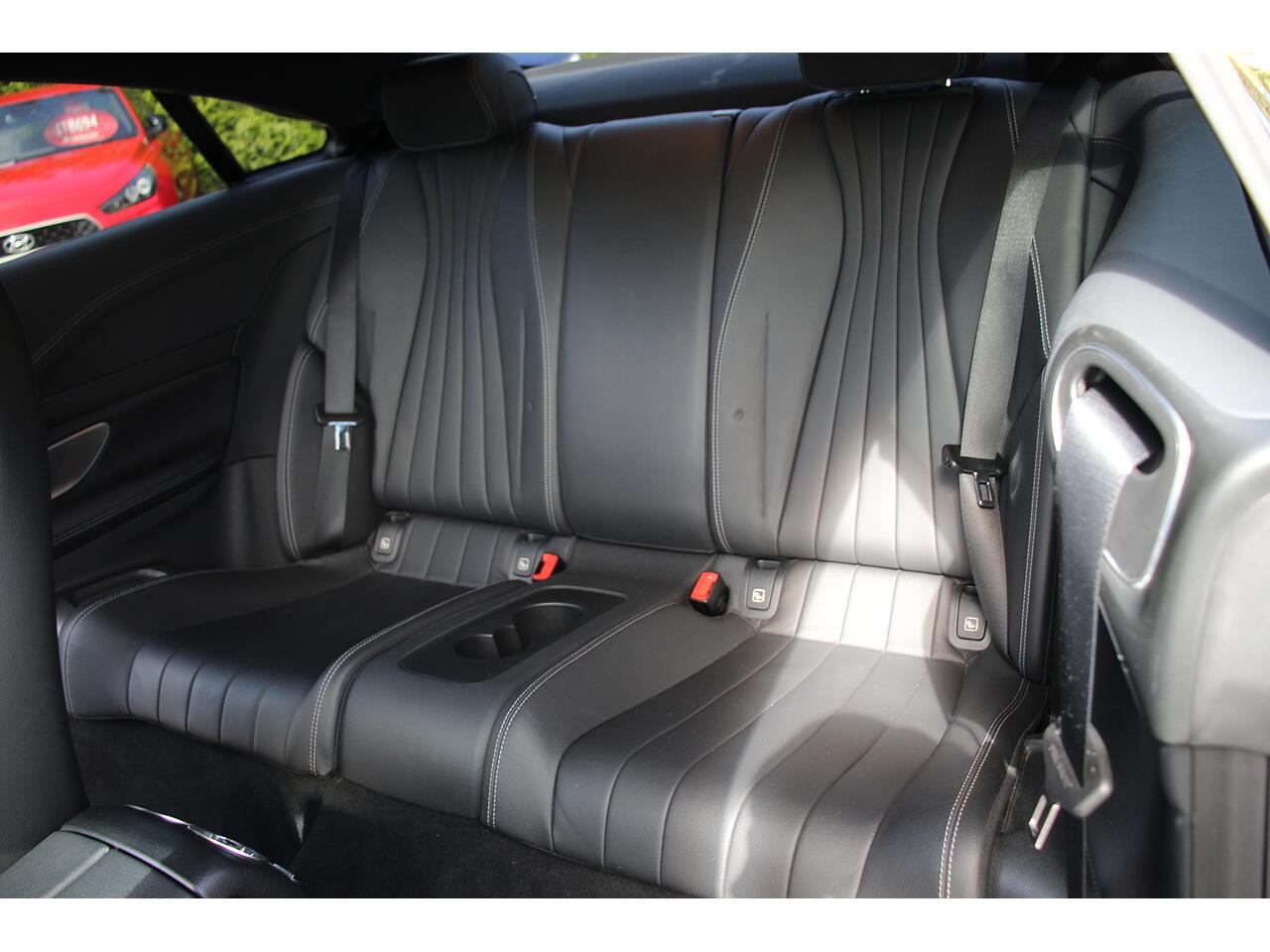 Mercedes-Benz E Class view 17