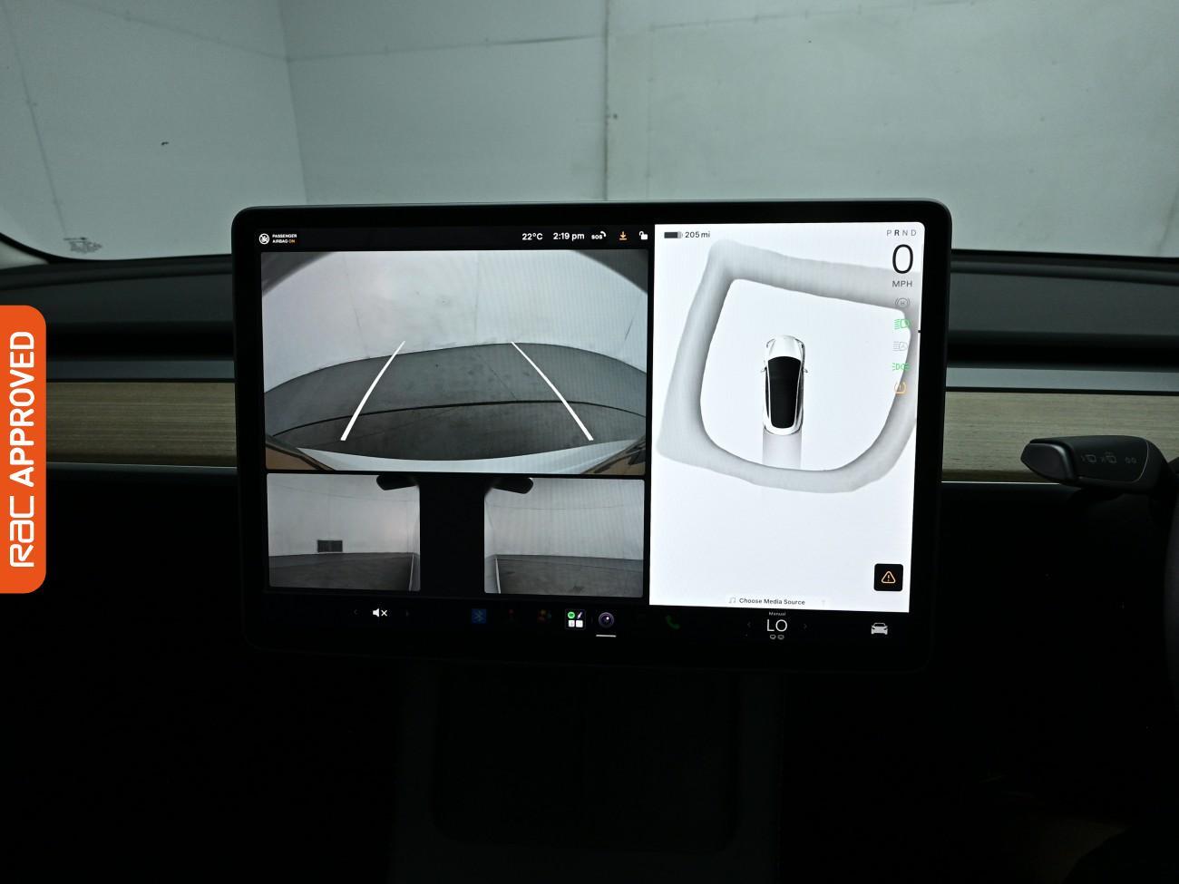 Tesla Model 3 view 29