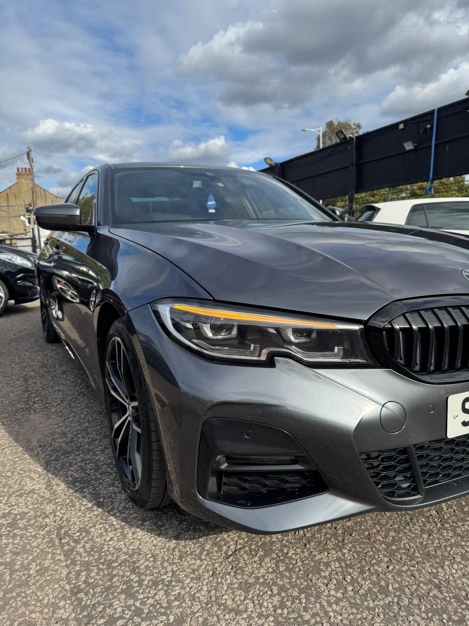 BMW 3 Series view 74