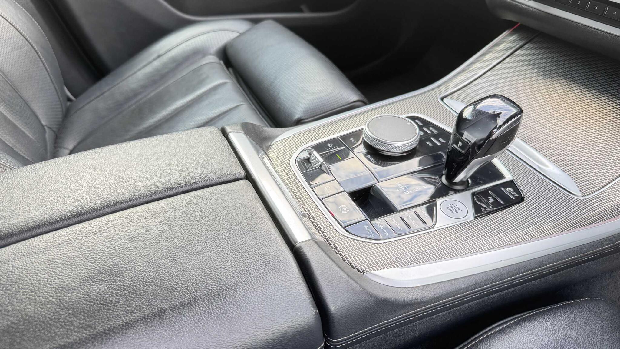 BMW X5 view 23