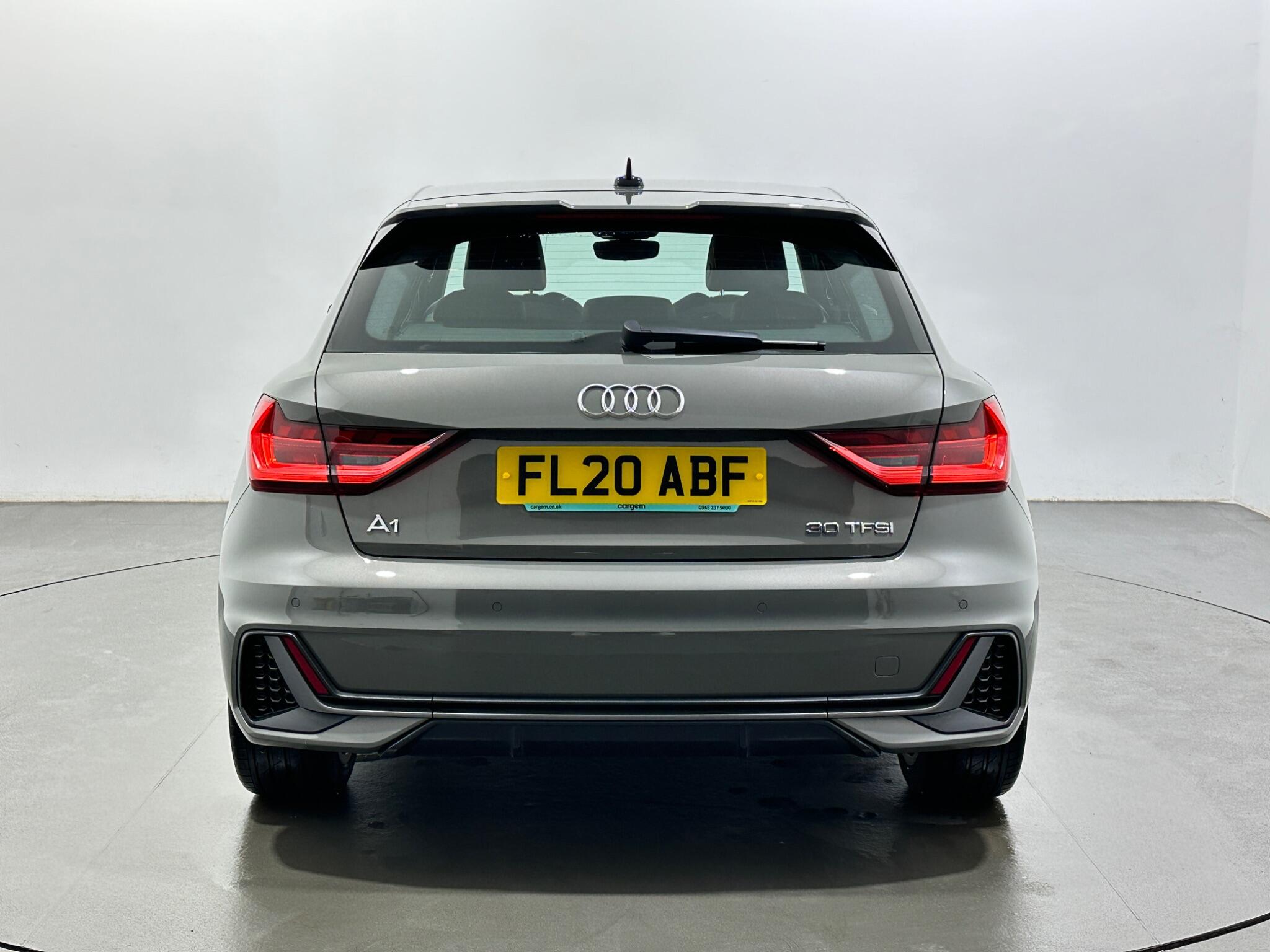 Audi A1 view 7