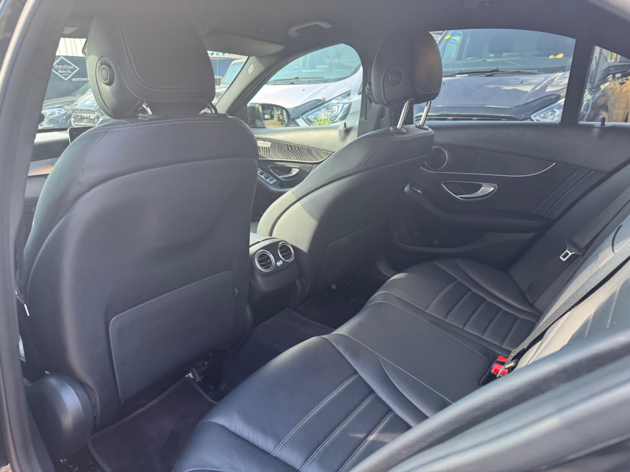 Mercedes-Benz C Class view 17
