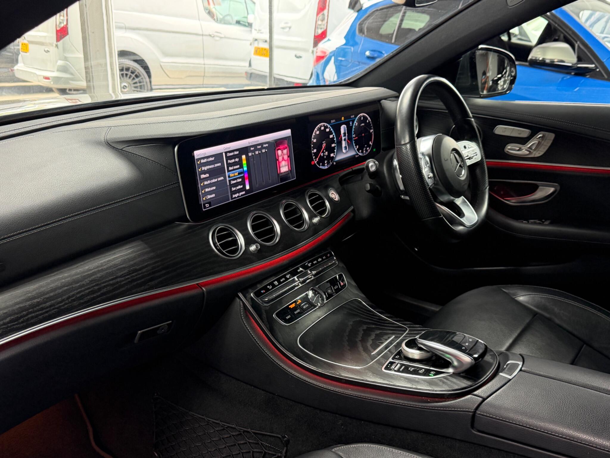 Mercedes-Benz E Class view 46