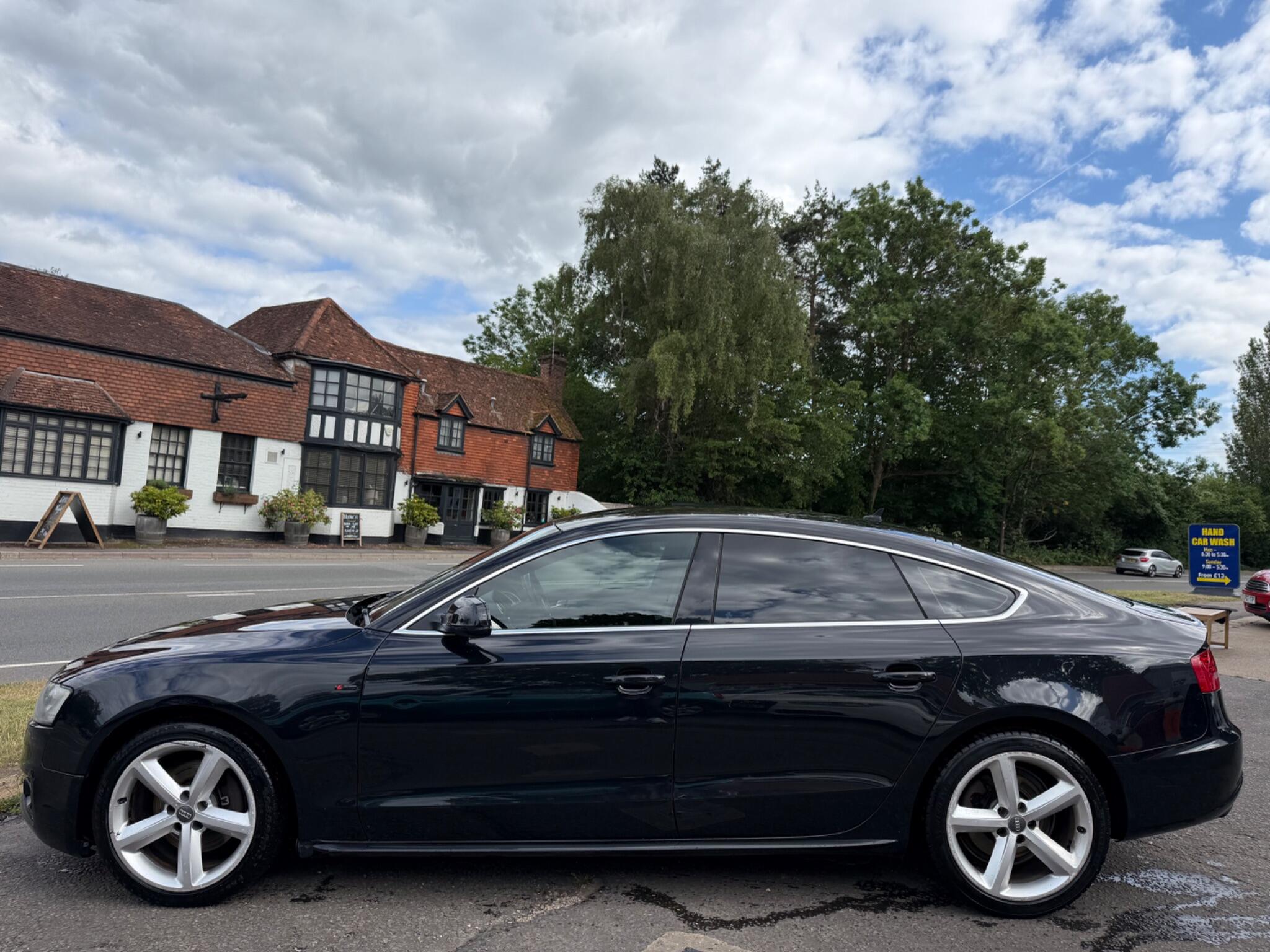 Audi A5 view 7