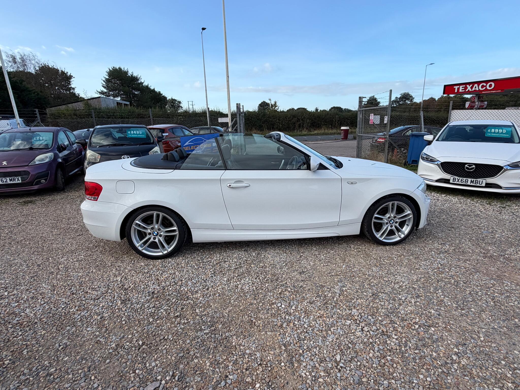 BMW 1 Series view 10