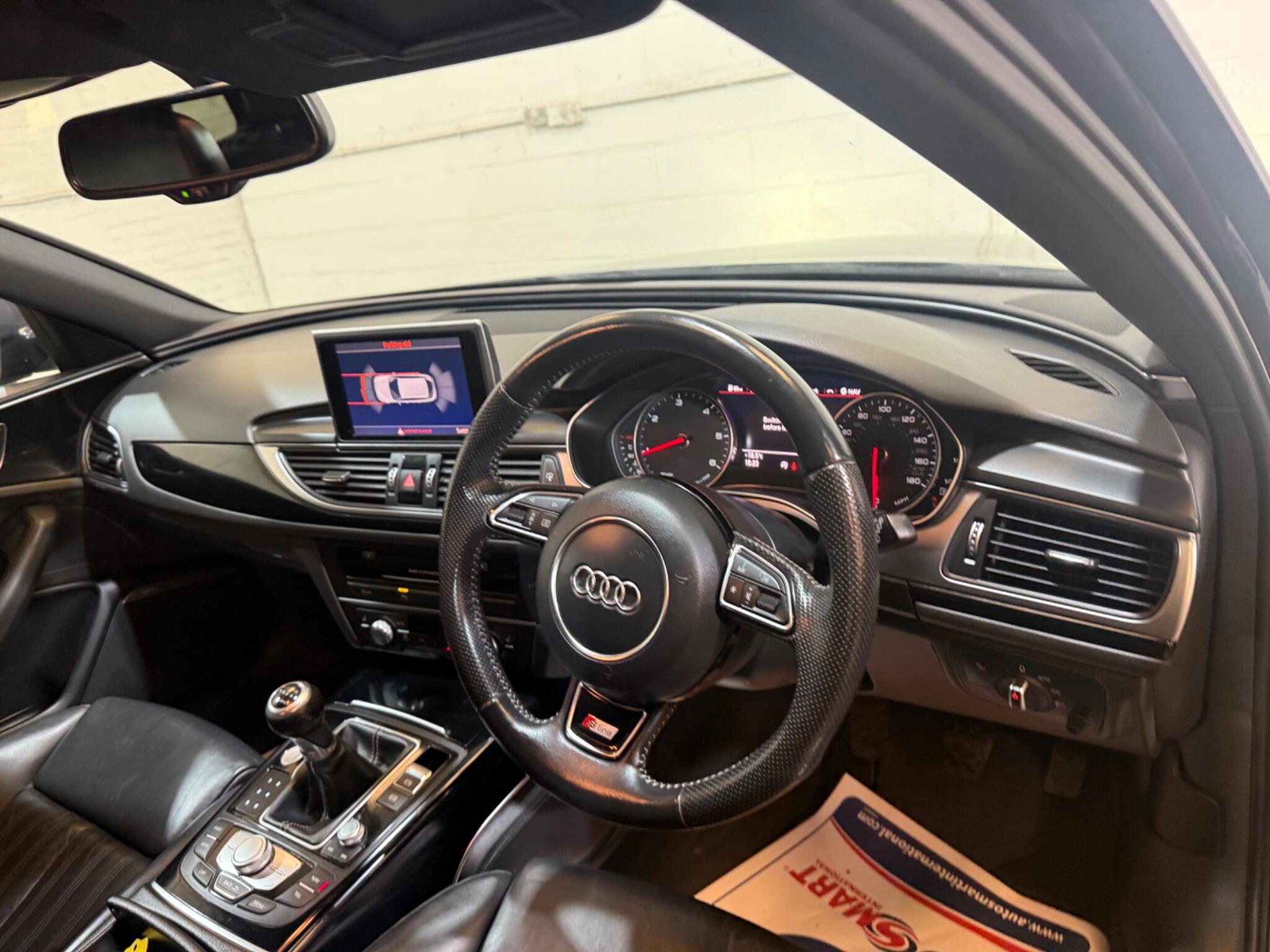 Audi A6 Avant view 17