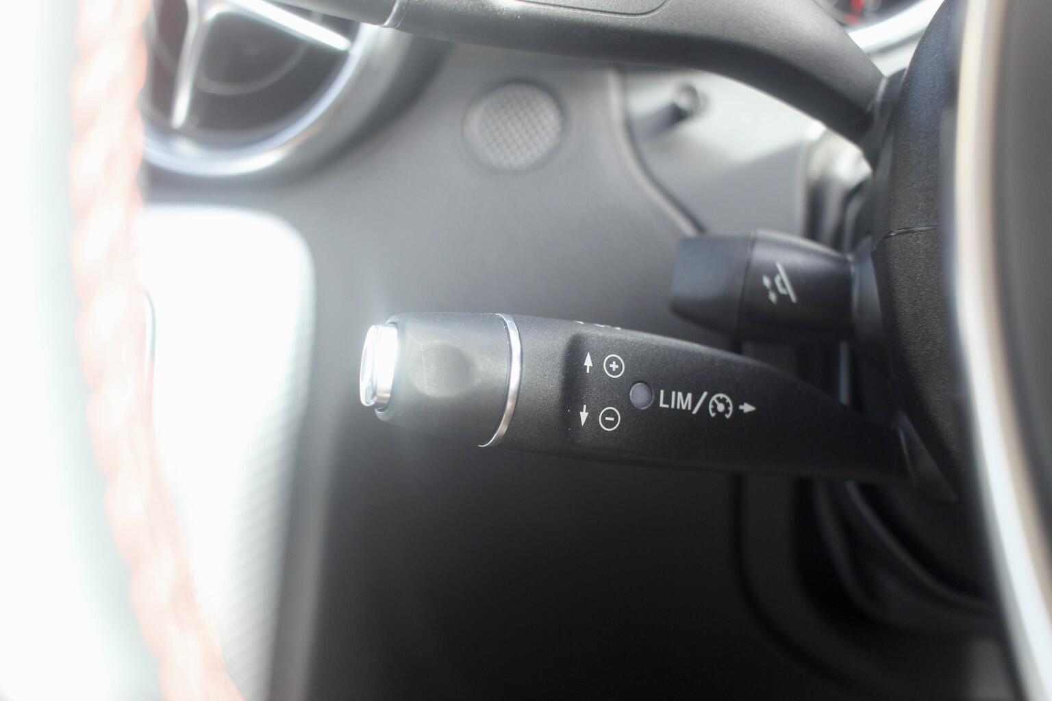 Mercedes-Benz SLC view 23