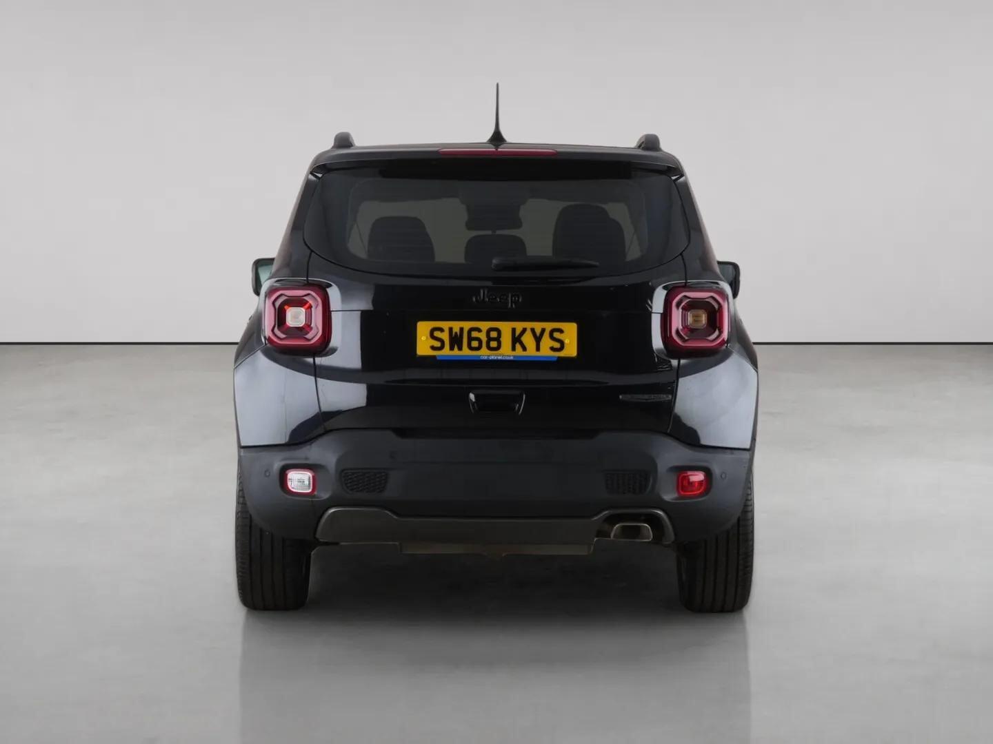 Jeep Renegade view 6