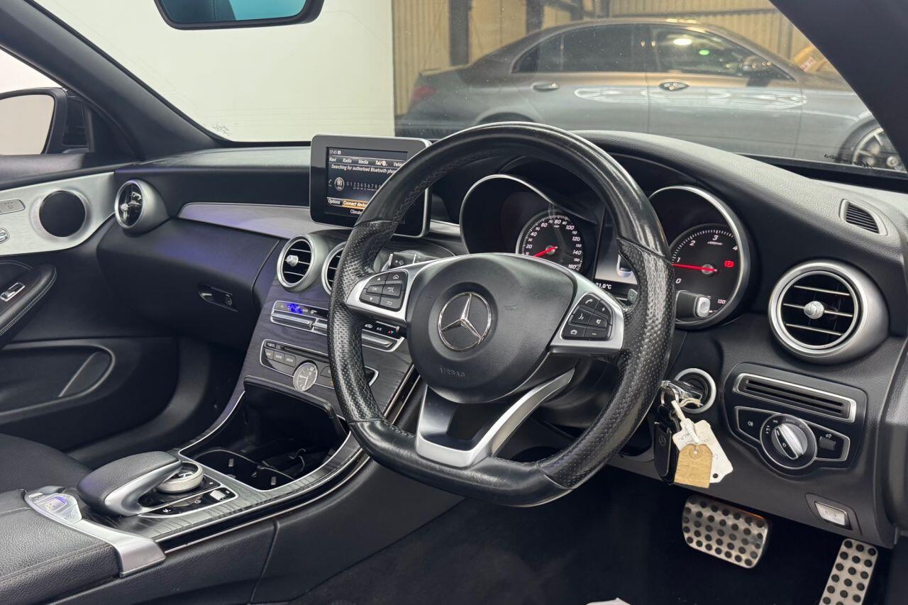 Mercedes-Benz C-Class view 17