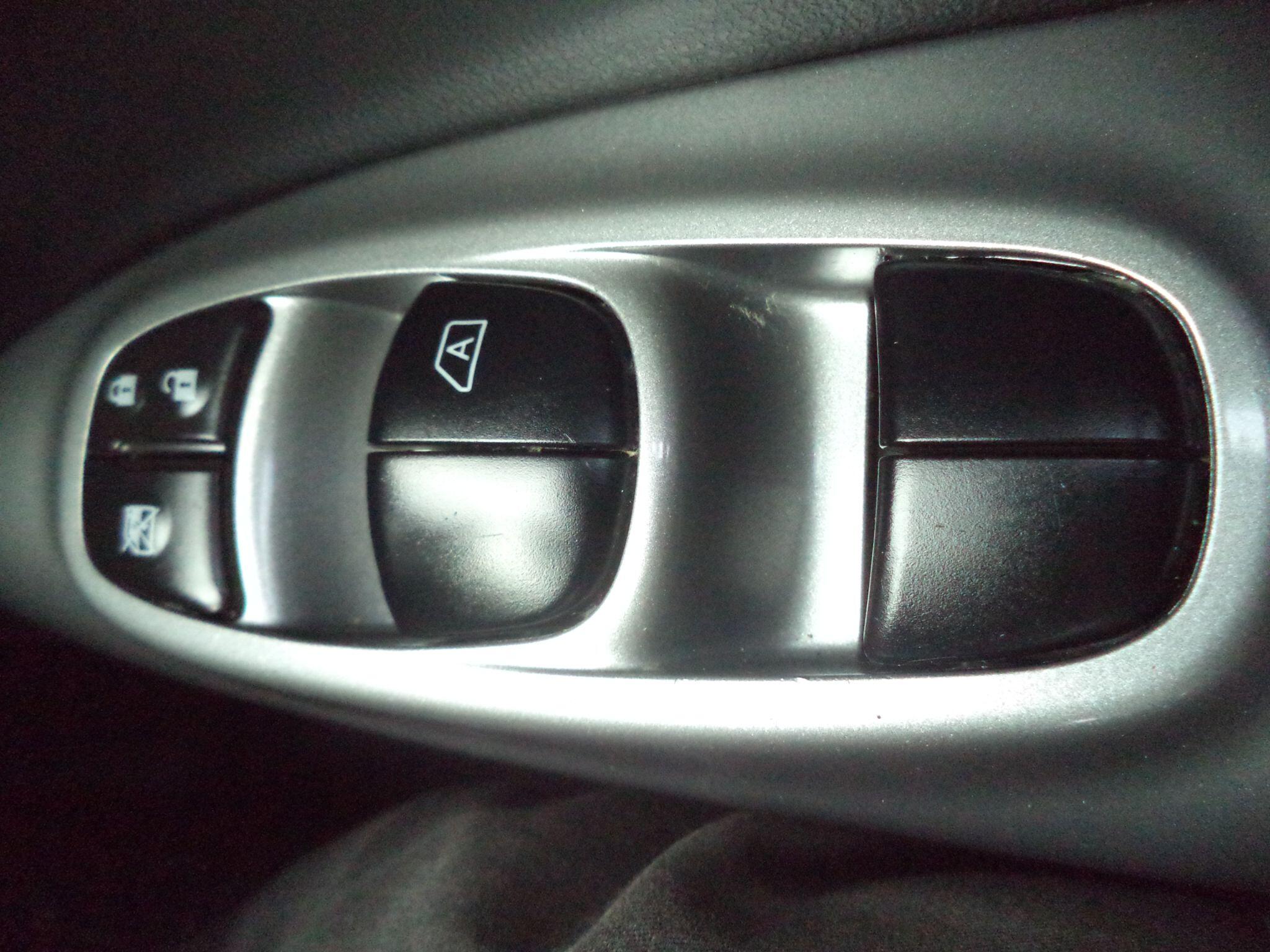 Nissan Juke view 41