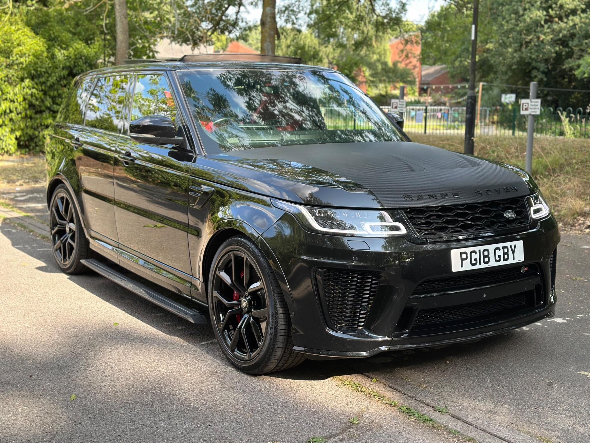 Land Rover Range Rover Sport view 4