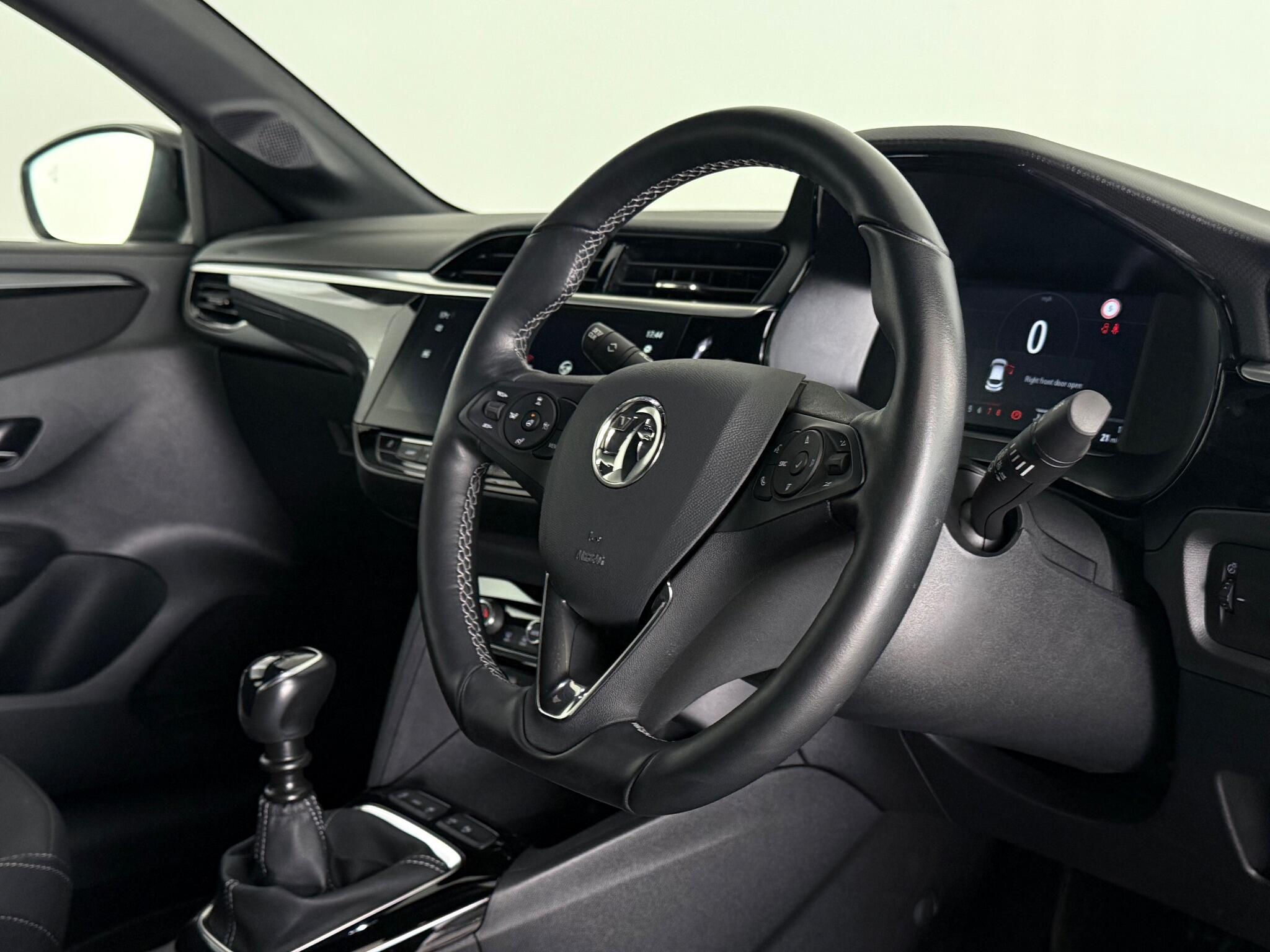 Vauxhall Corsa view 3