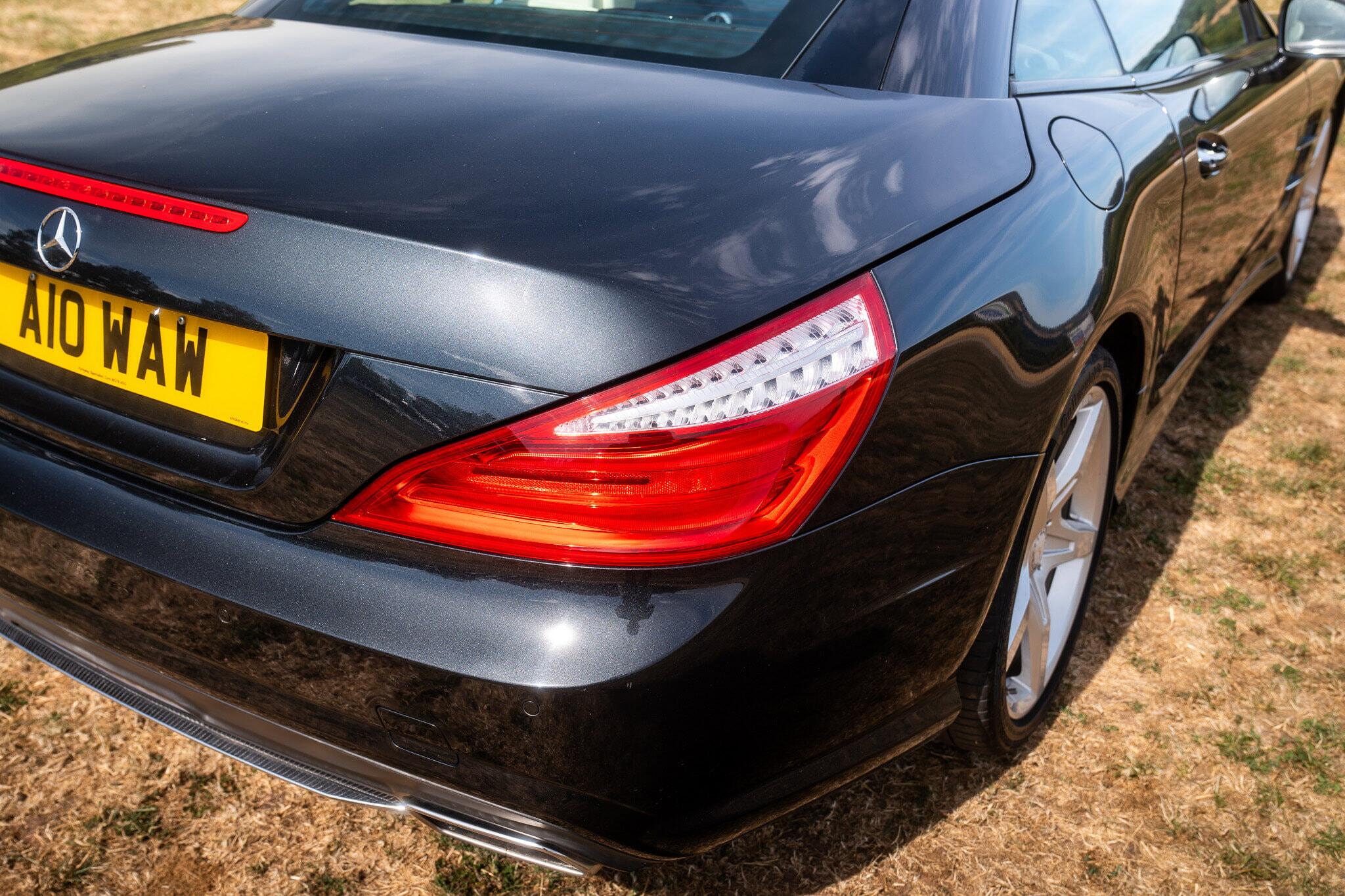 Mercedes-Benz SL view 15