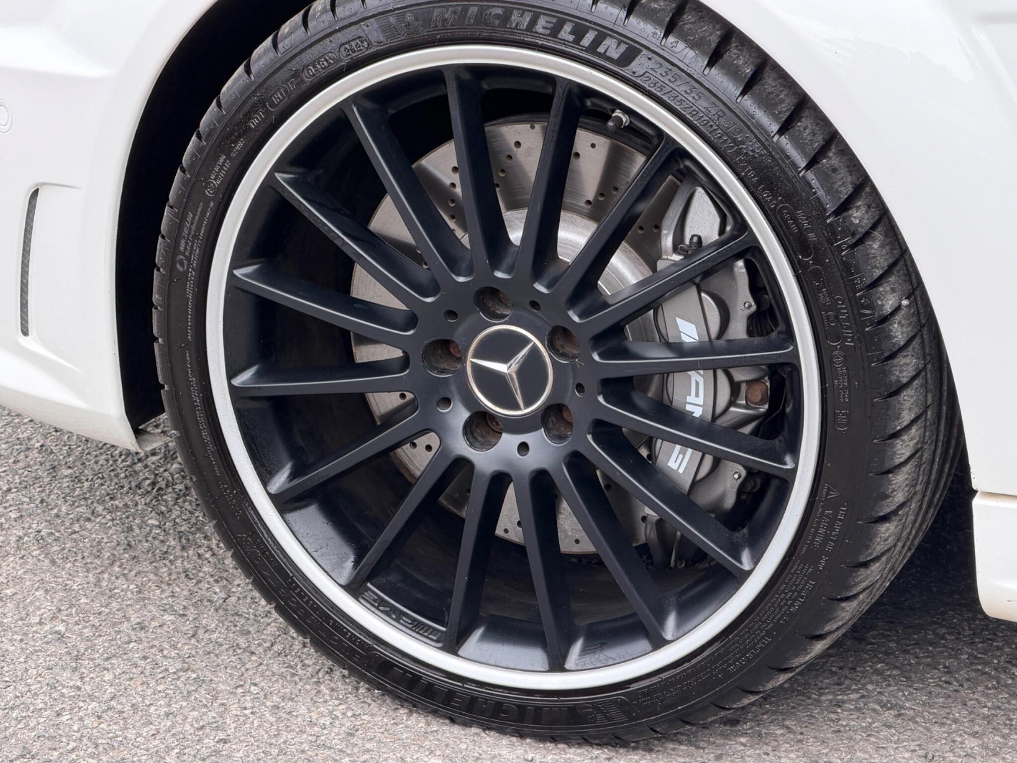 Mercedes-Benz C-Class view 57