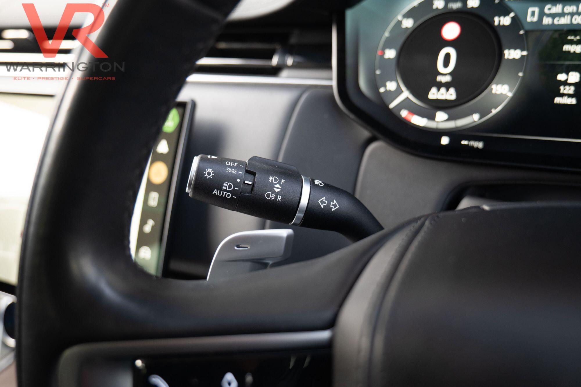 Land Rover Range Rover view 11