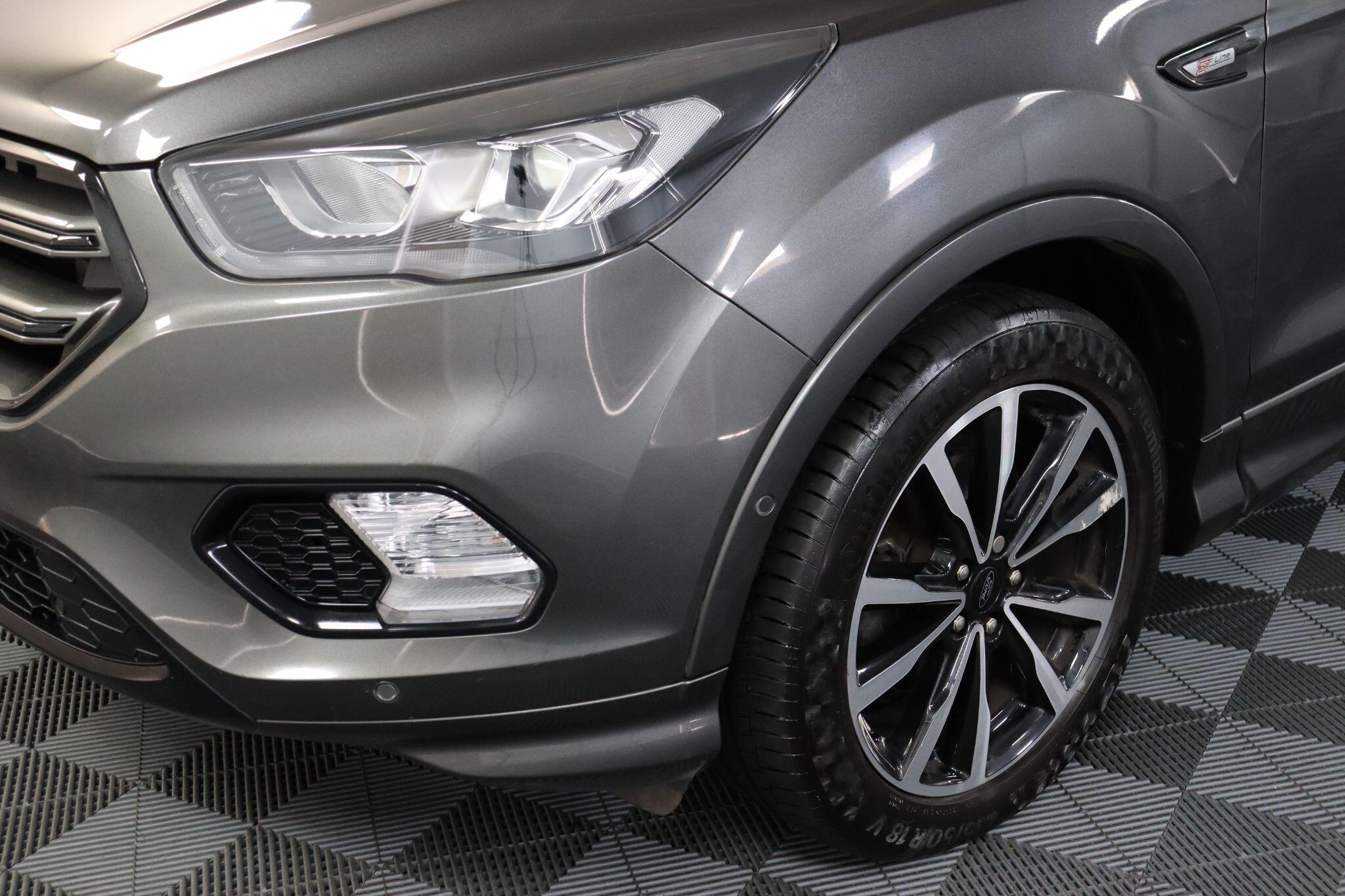Ford Kuga view 31