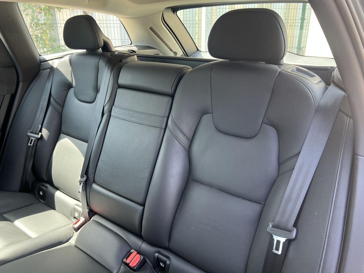 Volvo V90 view 30