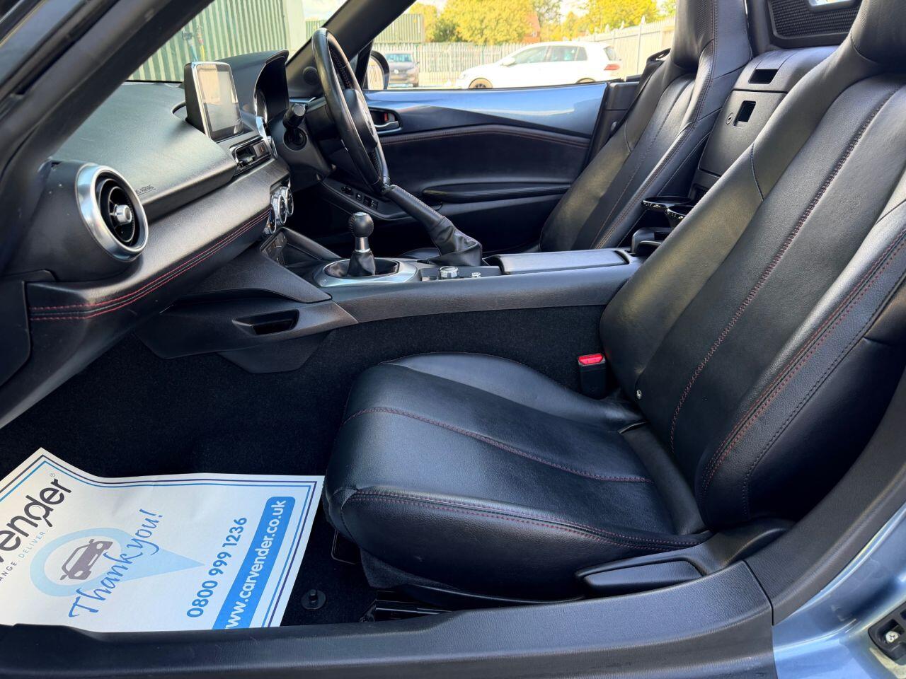 Mazda MX-5 view 18