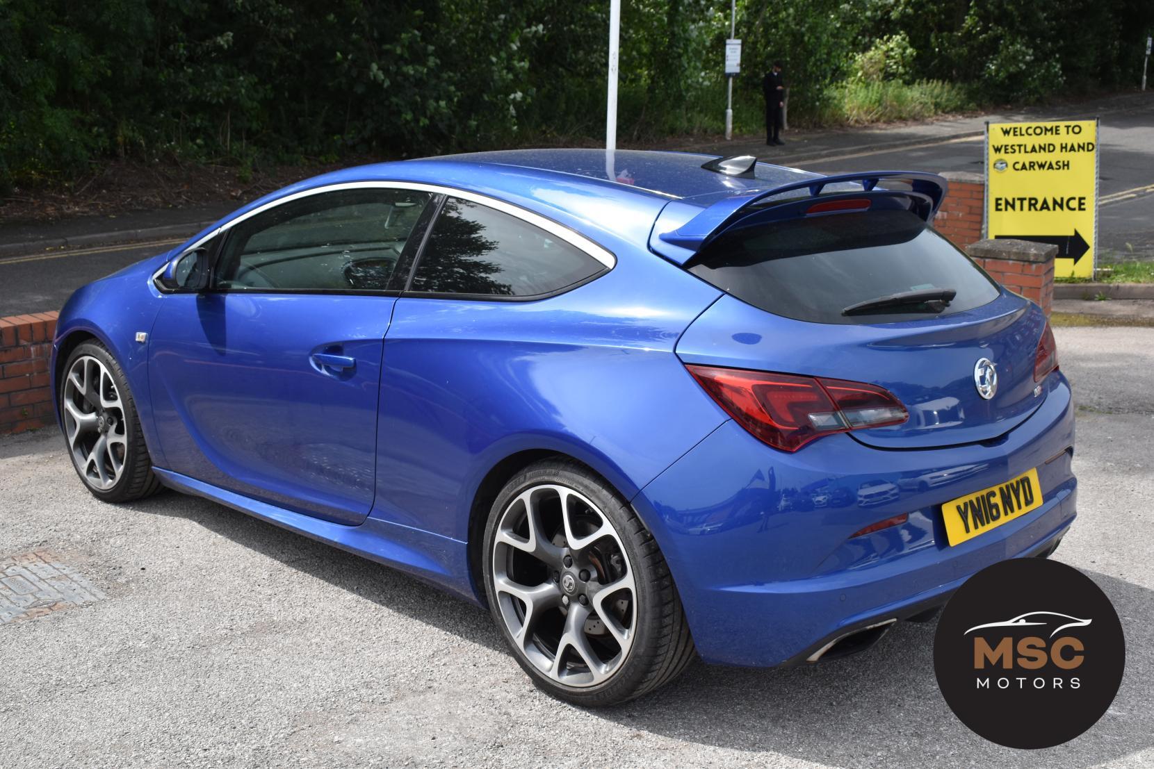 Vauxhall Astra GTC view 14