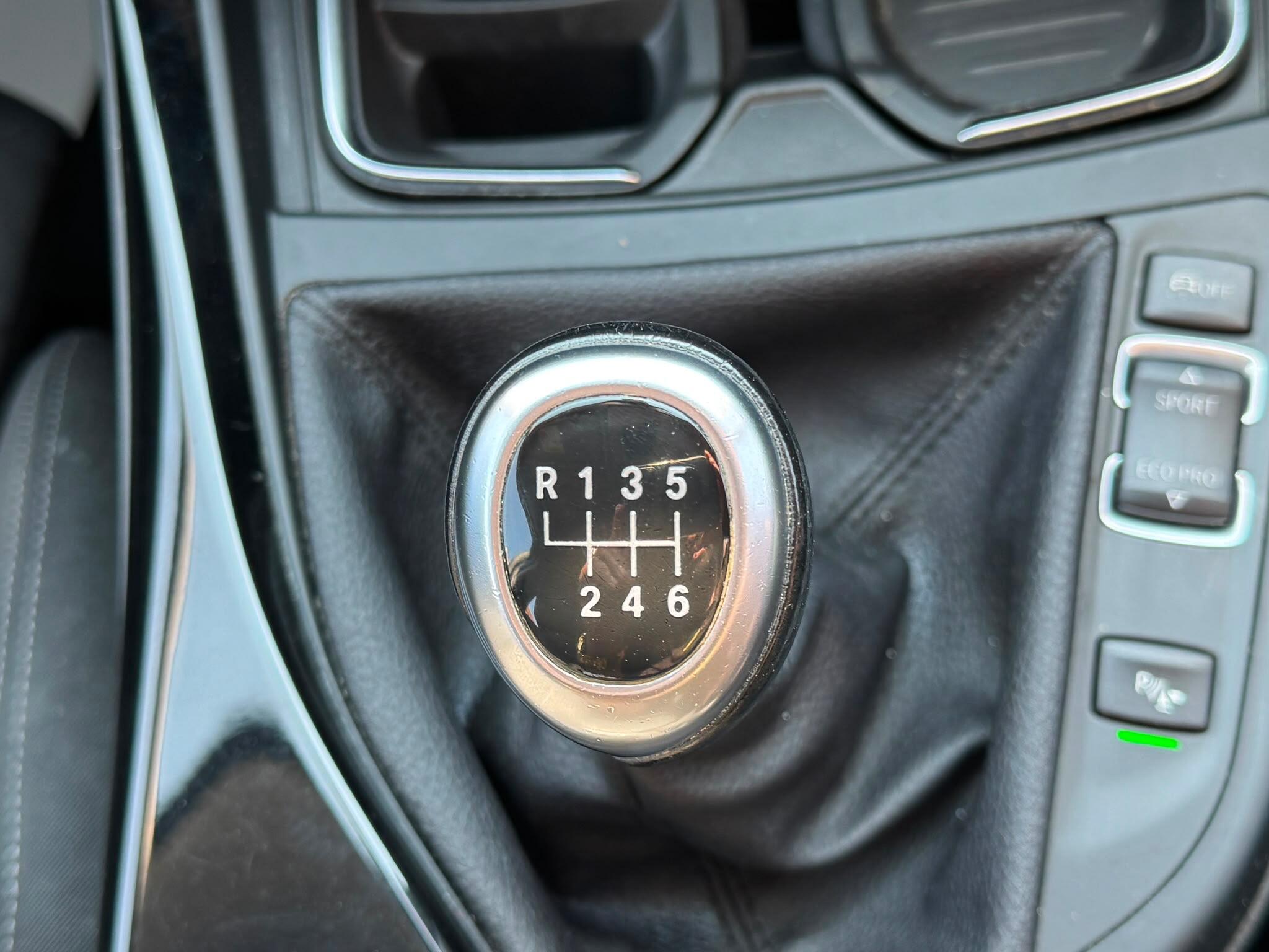 BMW 1 Series view 20