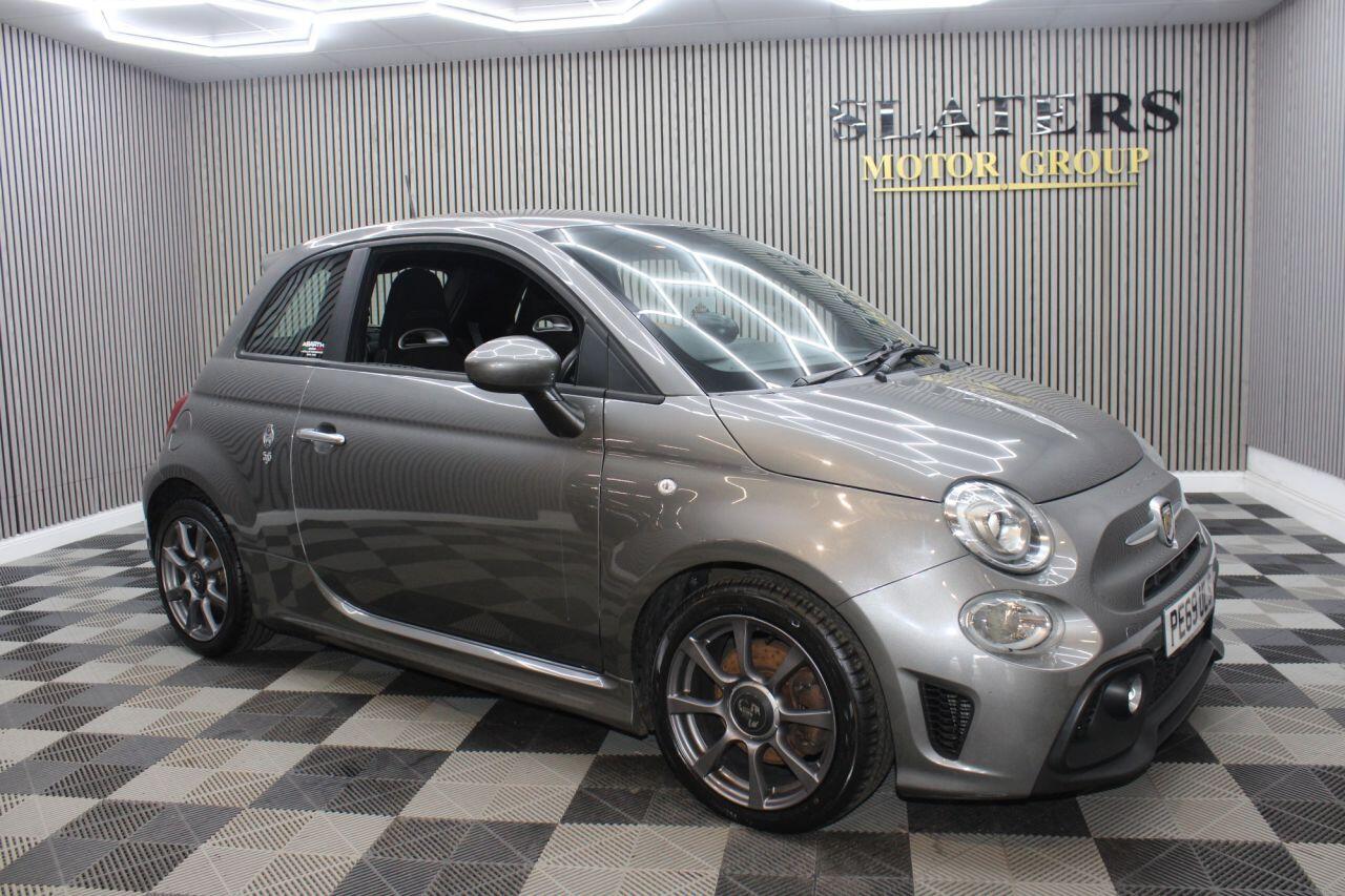 Abarth 595 view 3