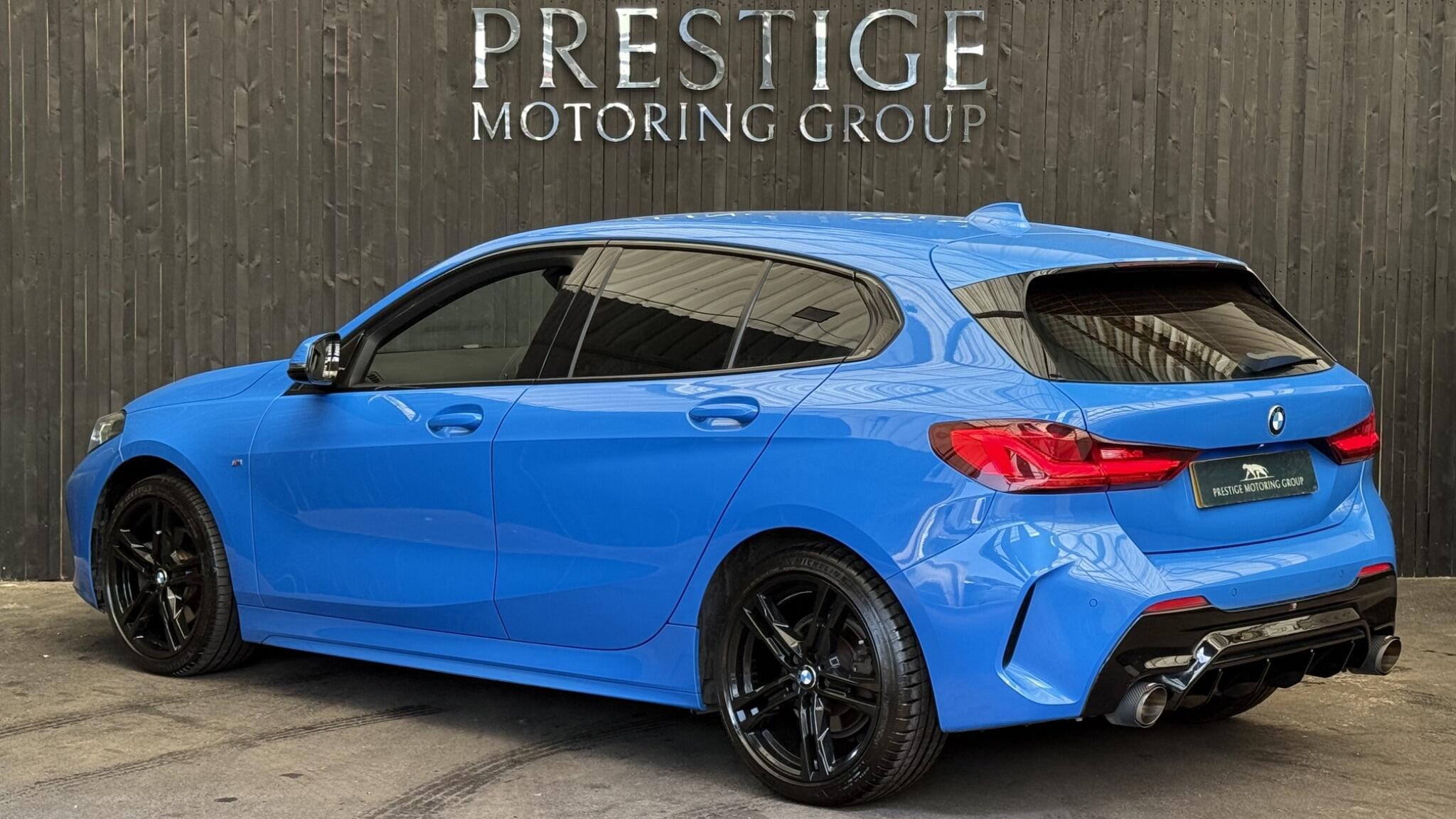 BMW 1 Series view 28