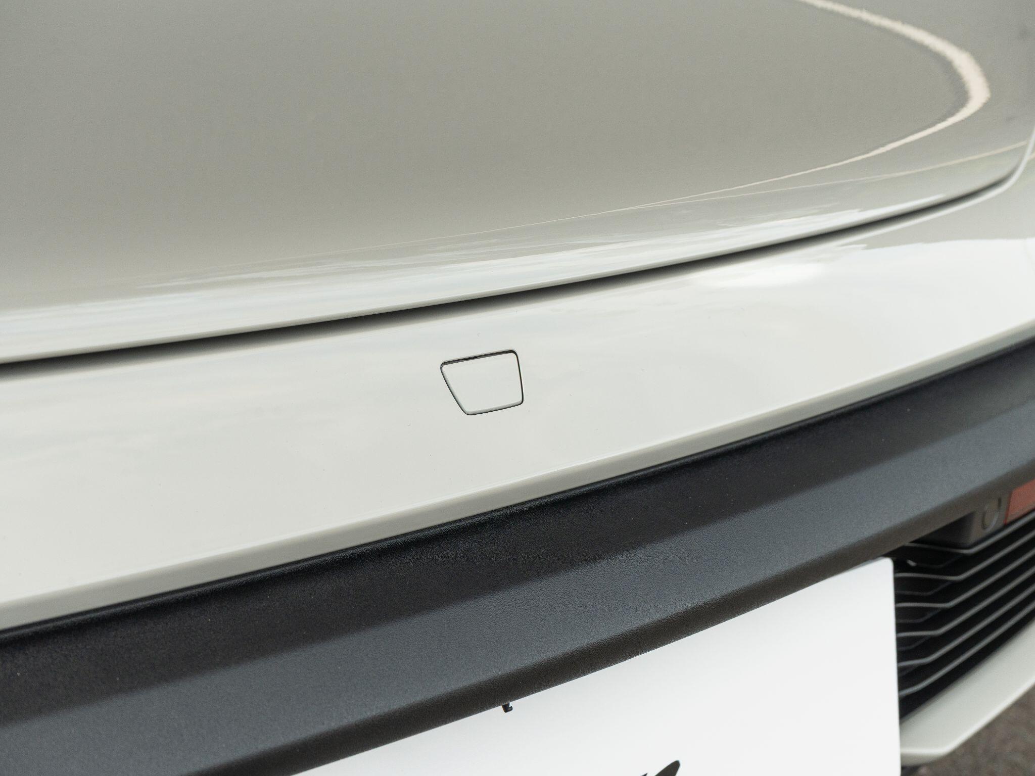 Porsche Taycan view 52