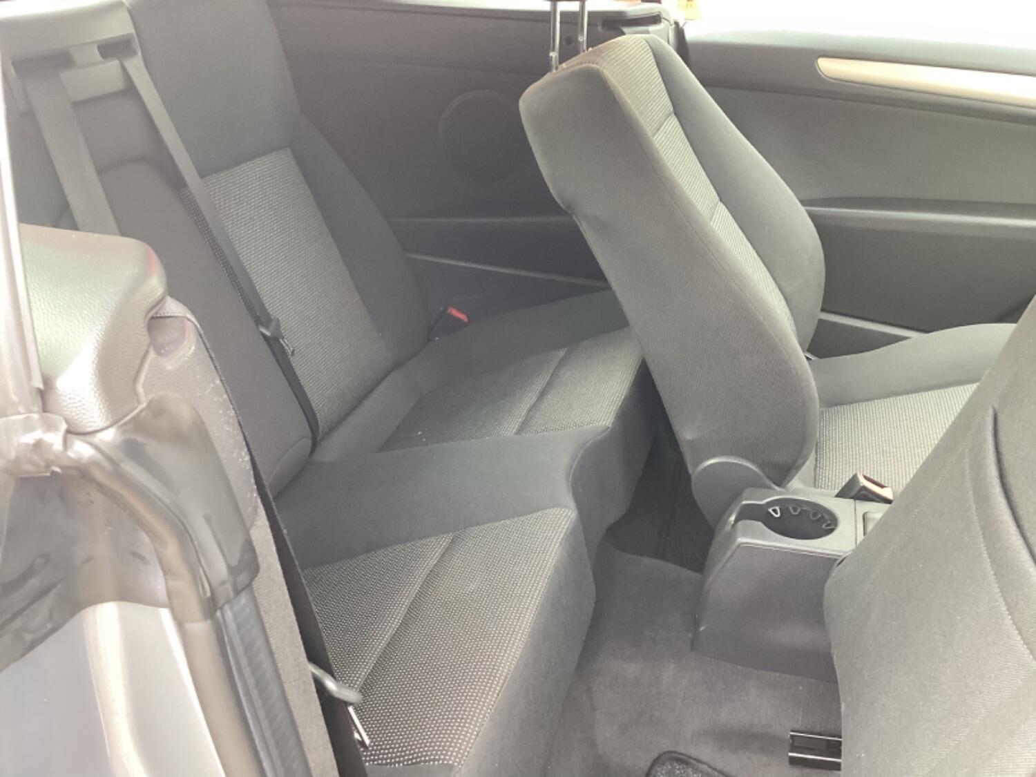 Vauxhall Astra view 17