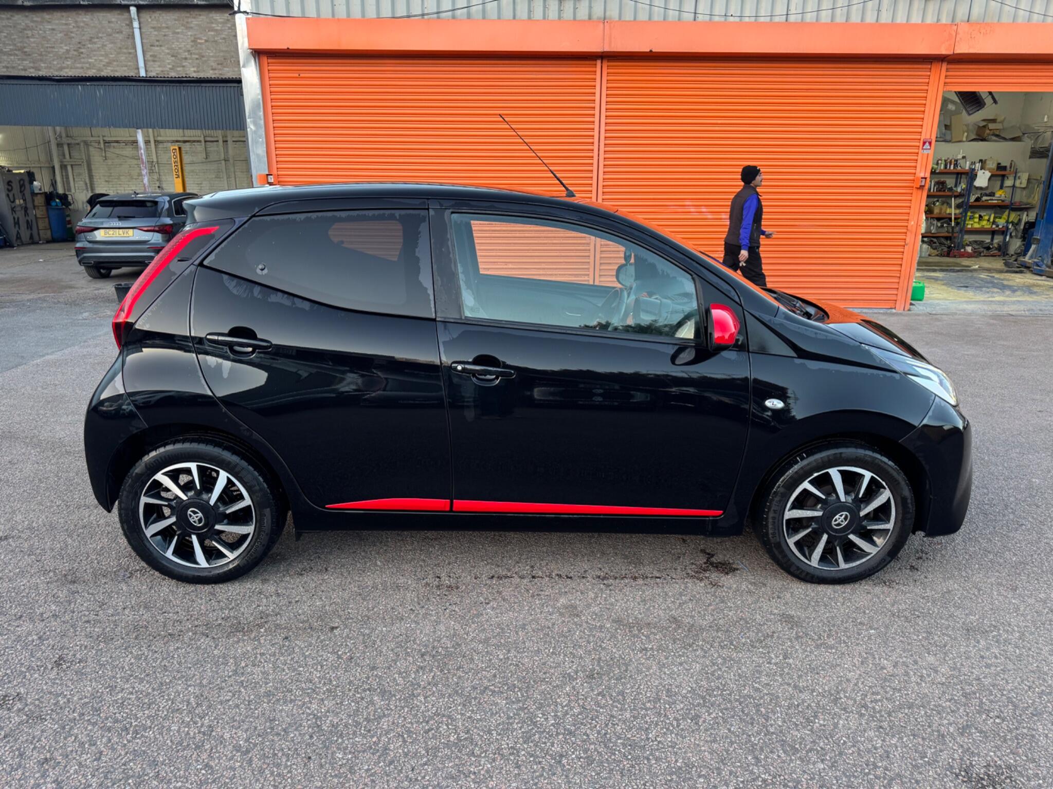 Toyota Aygo view 7