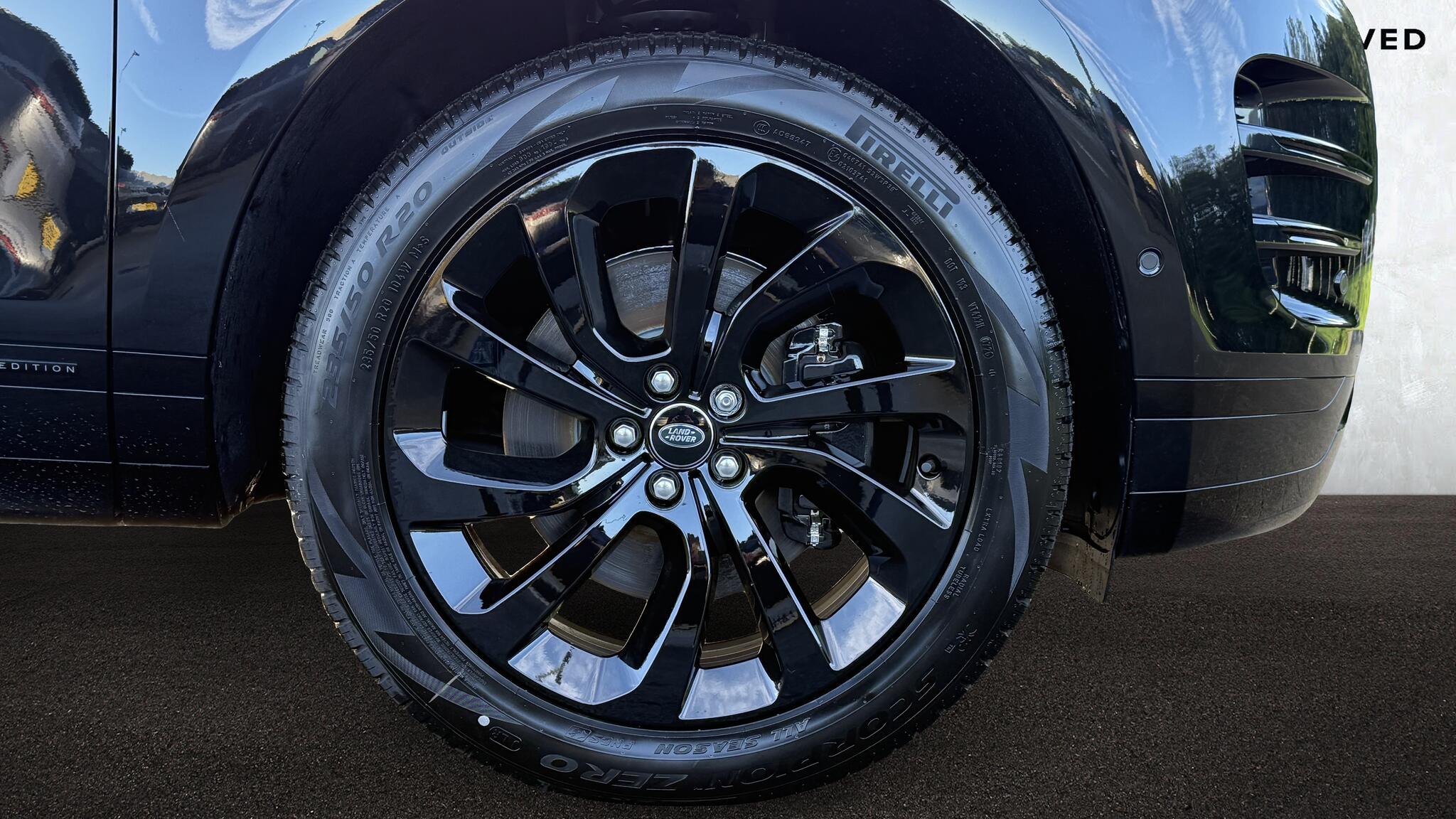 Land Rover Range Rover Evoque view 8