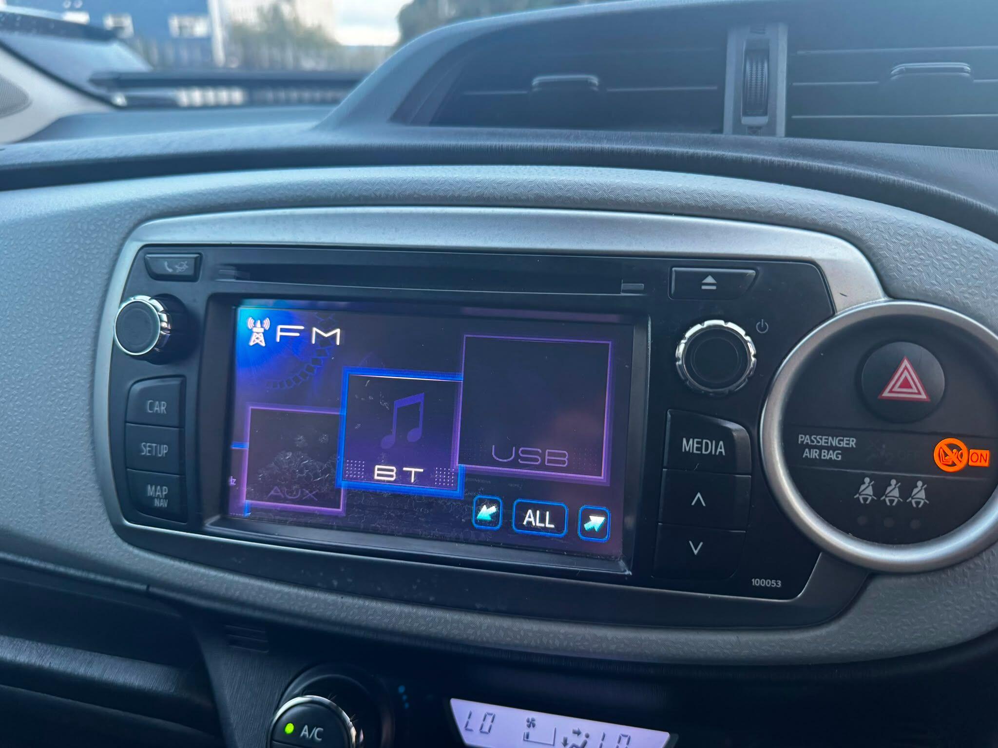 Toyota Yaris view 33