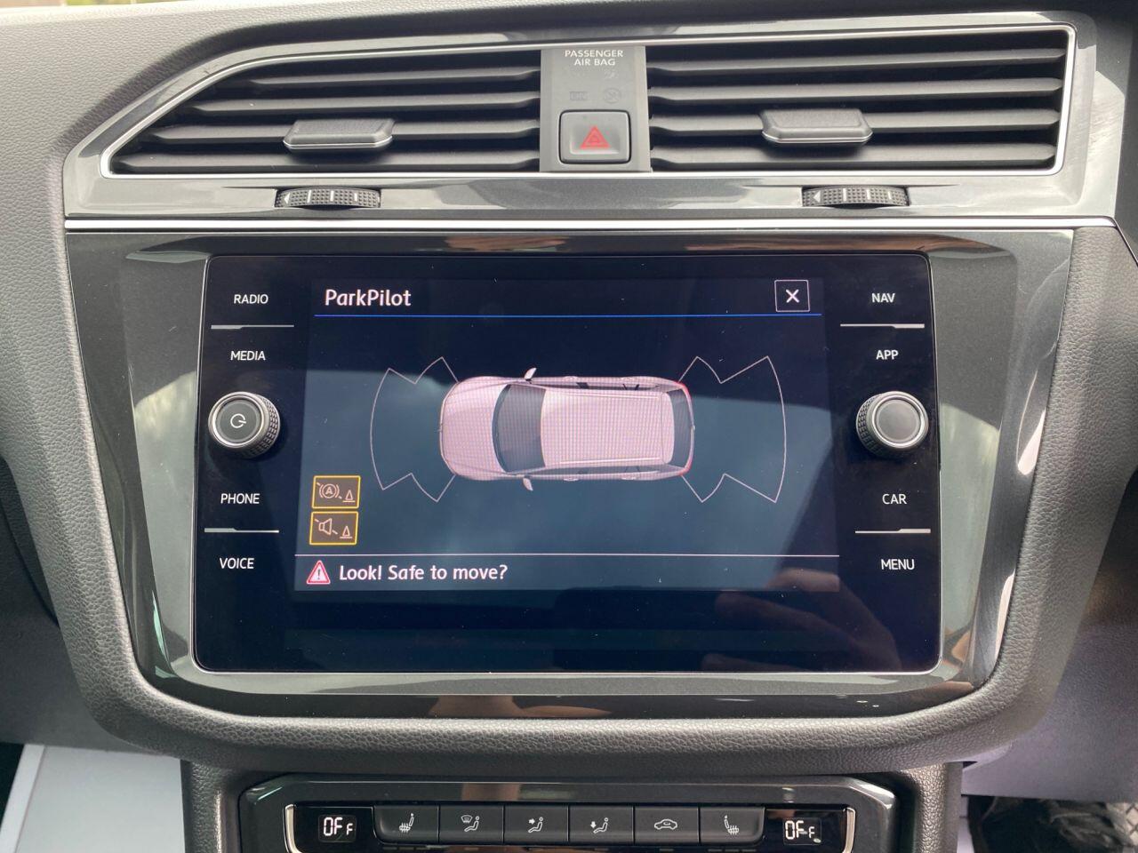 Volkswagen Tiguan view 31