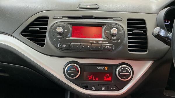 Kia Picanto view 11