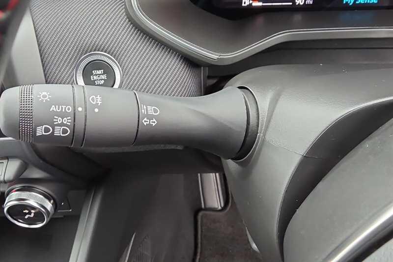 Renault Clio view 32