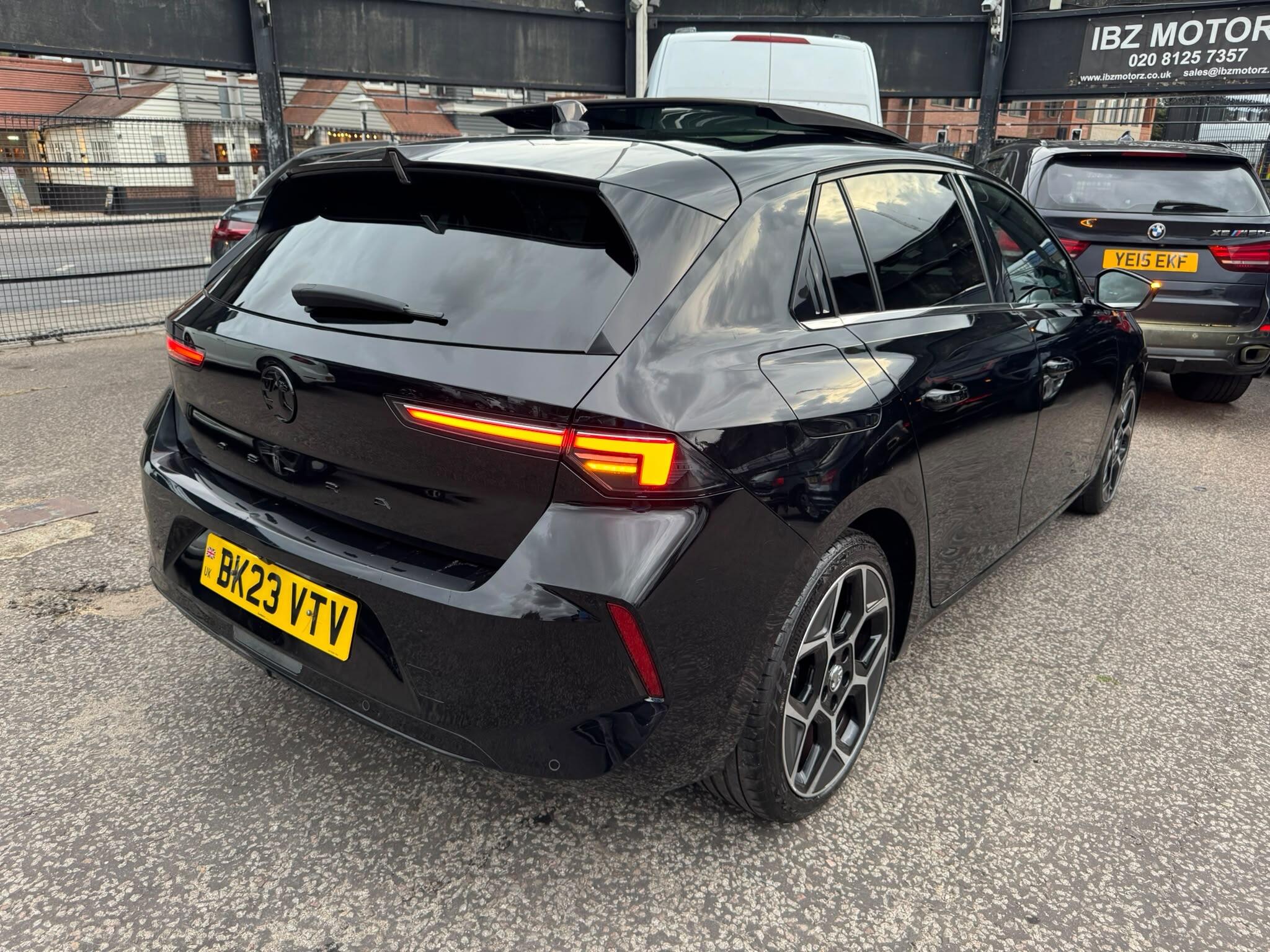 Vauxhall Astra view 13