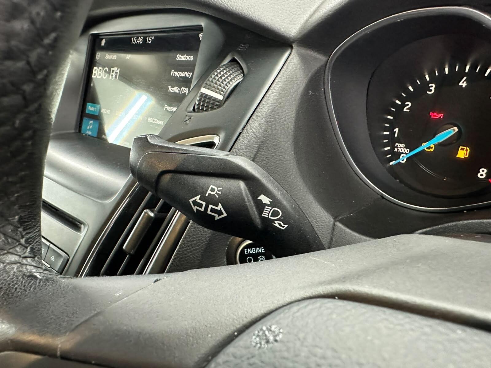 Ford Focus view 41