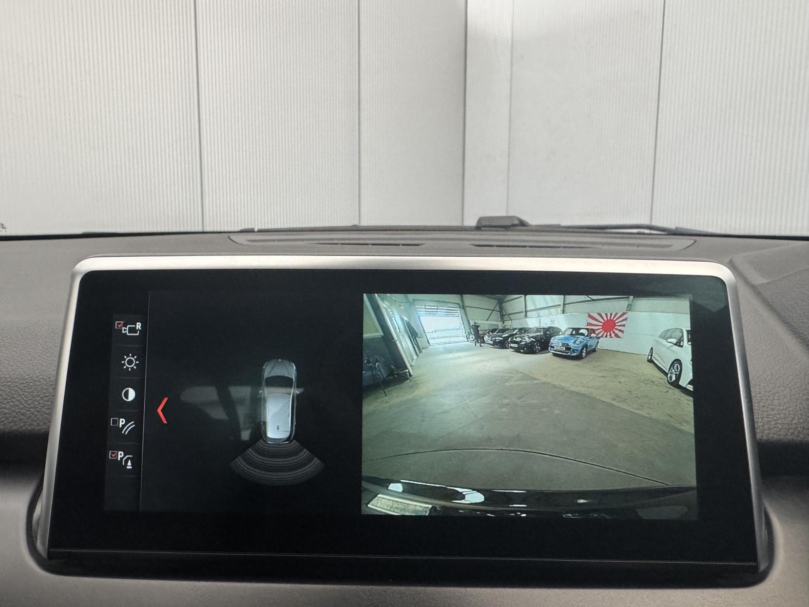 BMW 2 Series Active Tourer view 79