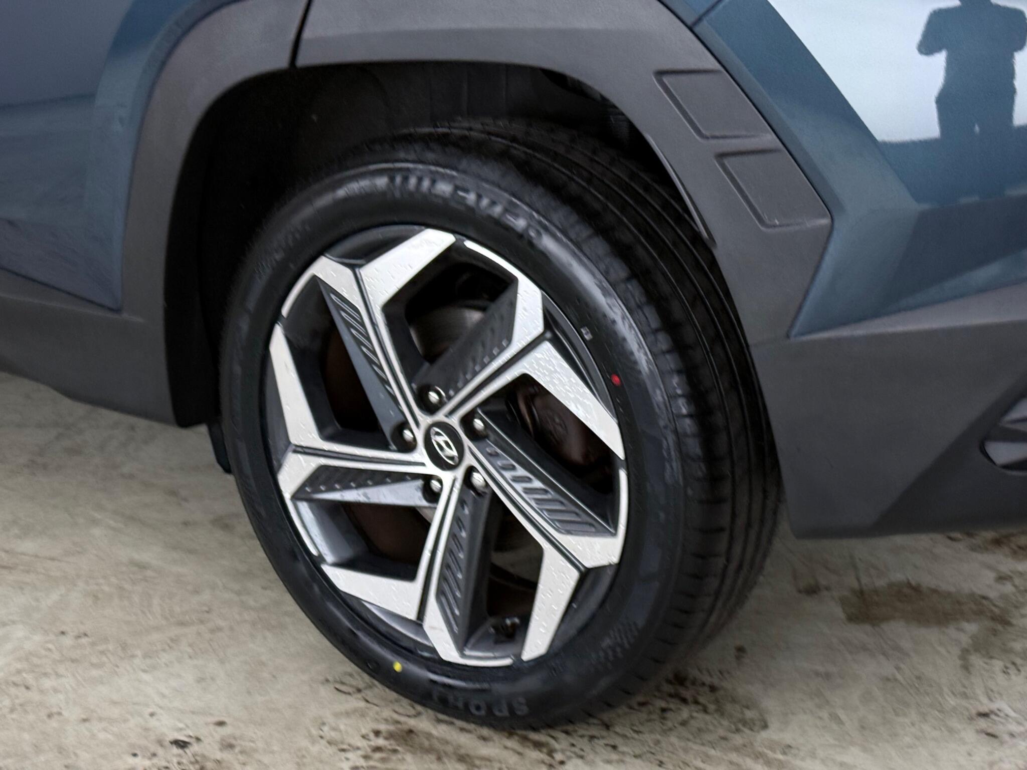 Hyundai Tucson view 9