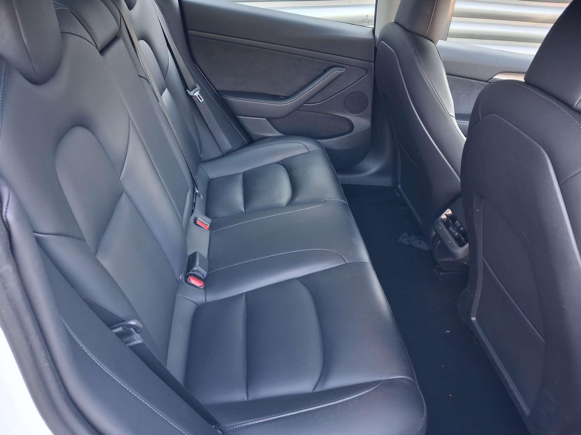 Tesla Model 3 view 18